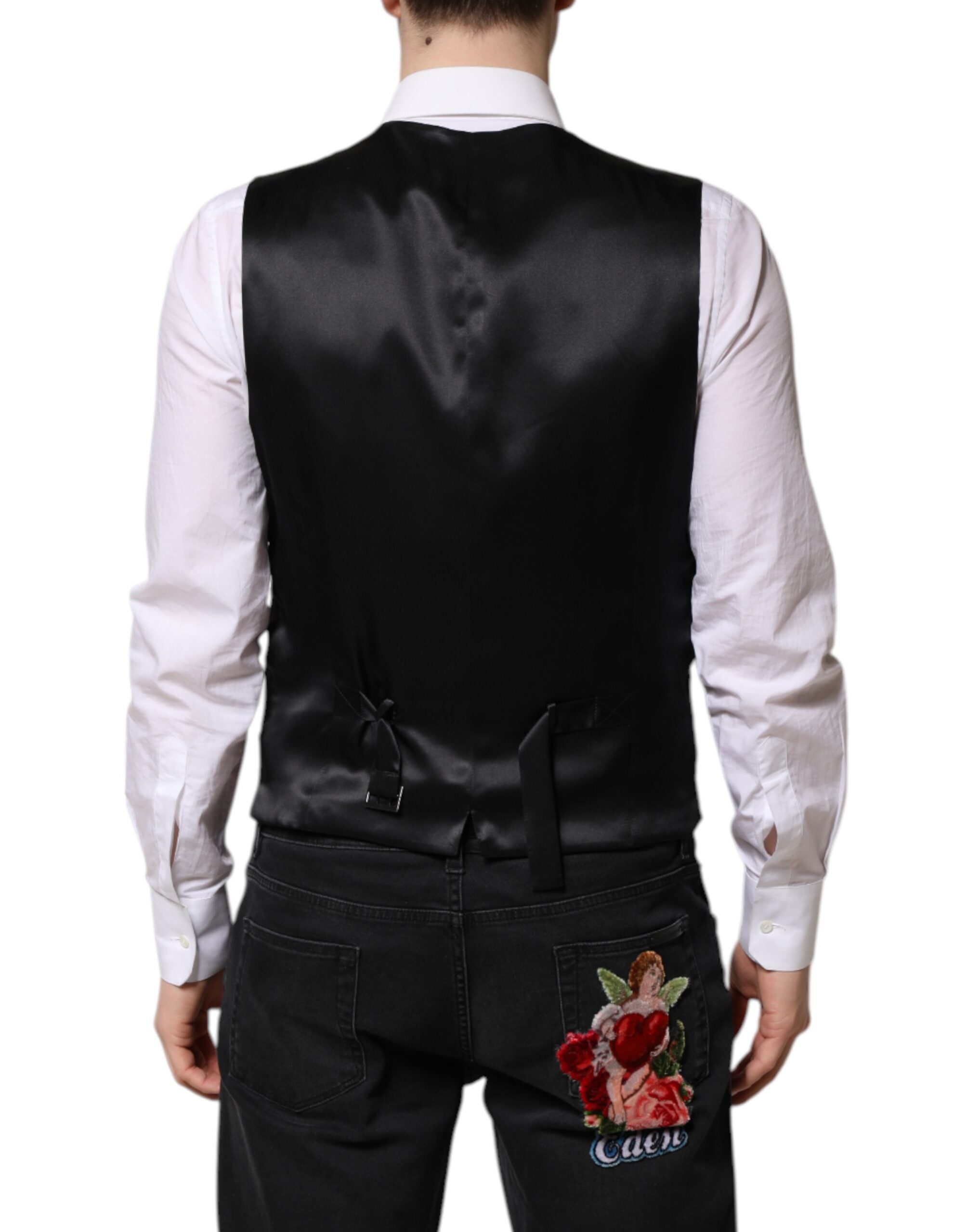 Gilet formel pour homme Dolce & Gabbana en satin rose à fleurs, costume élégant et sophistiqué.