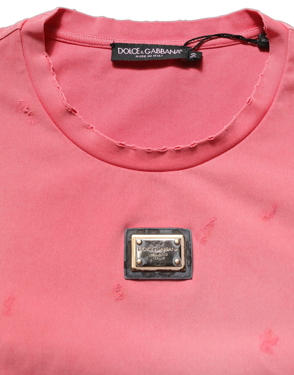 T-shirt rose Dolce & Gabbana Re-Edition avec col rond décontracté et détails usés, en coton confortable.
