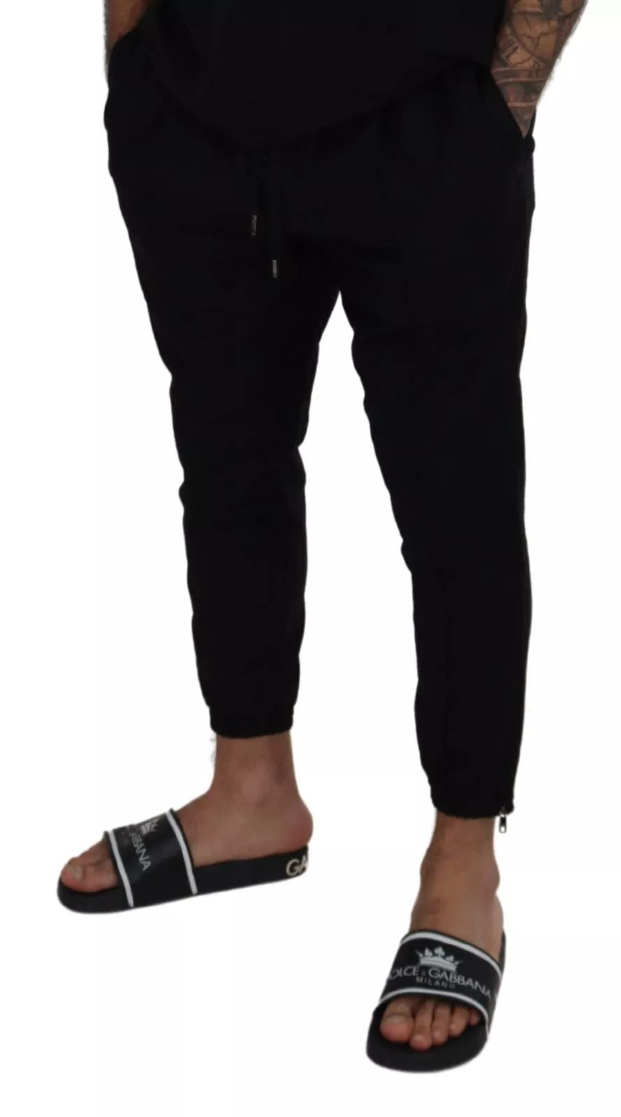 Pantalon jogging Dolce & Gabbana en laine noire, style décontracté avec taille élastique et poches latérales.