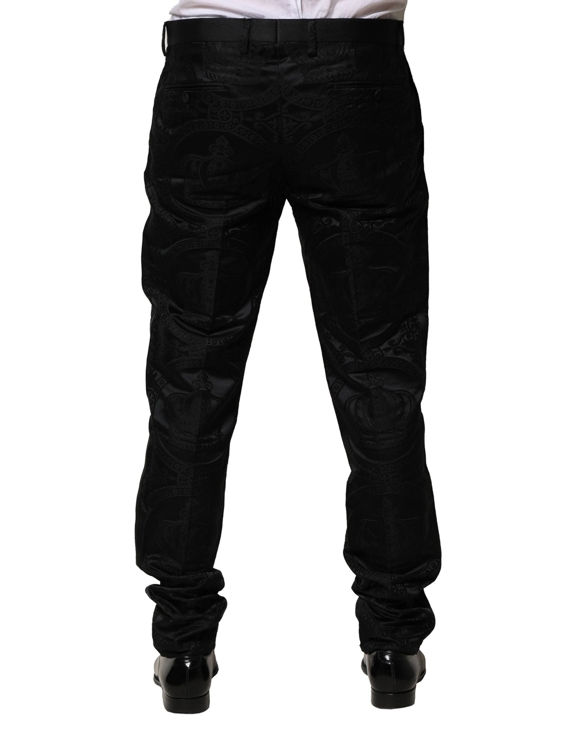 Pantalon de costume noir en coton Dolce & Gabbana avec logo DG, détails élégants et coupe classique visible sur l'image.