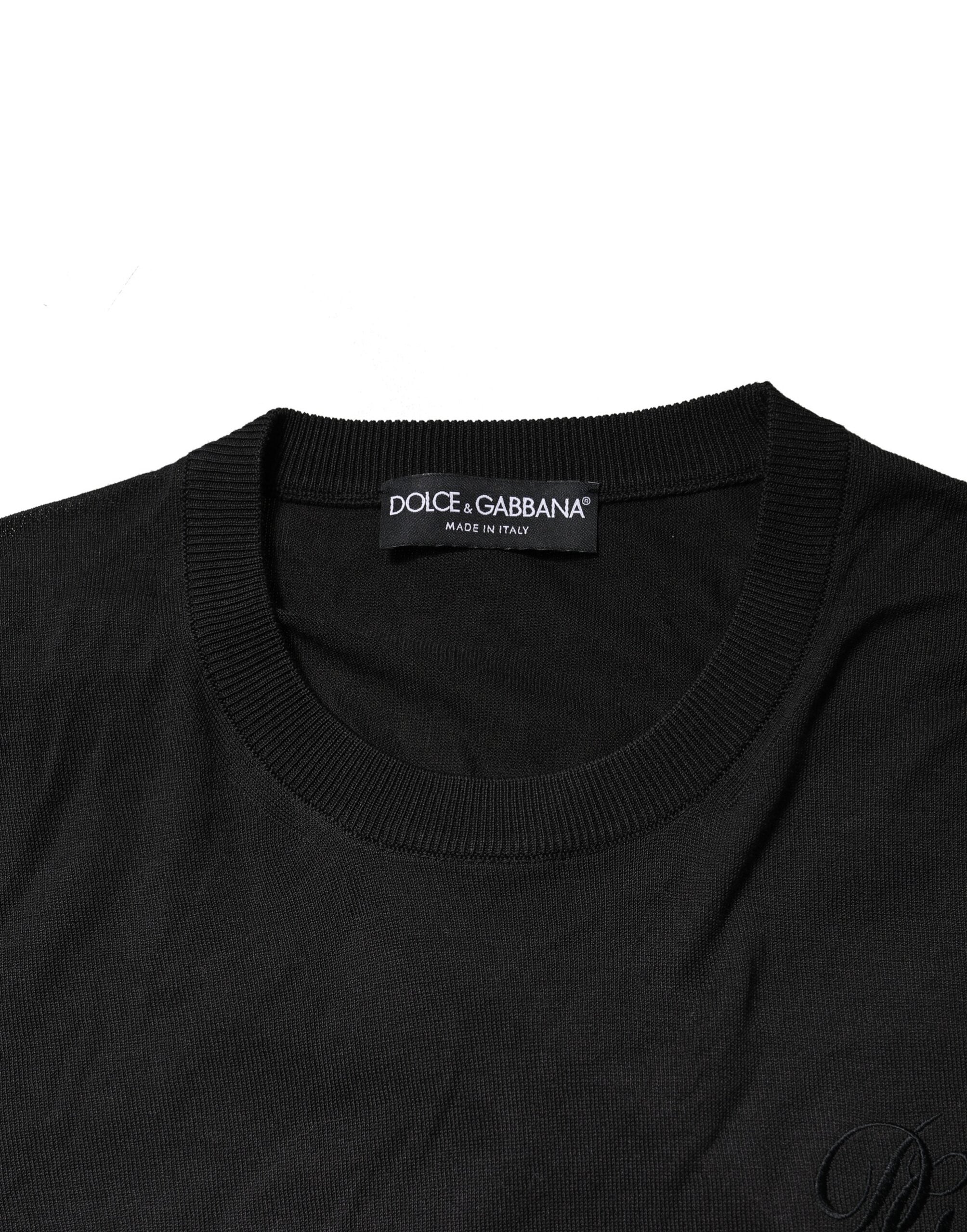 Sweat-shirt homme noir en coton Dolce & Gabbana avec logo DG, confortable et décontracté, porté sur un mannequin.