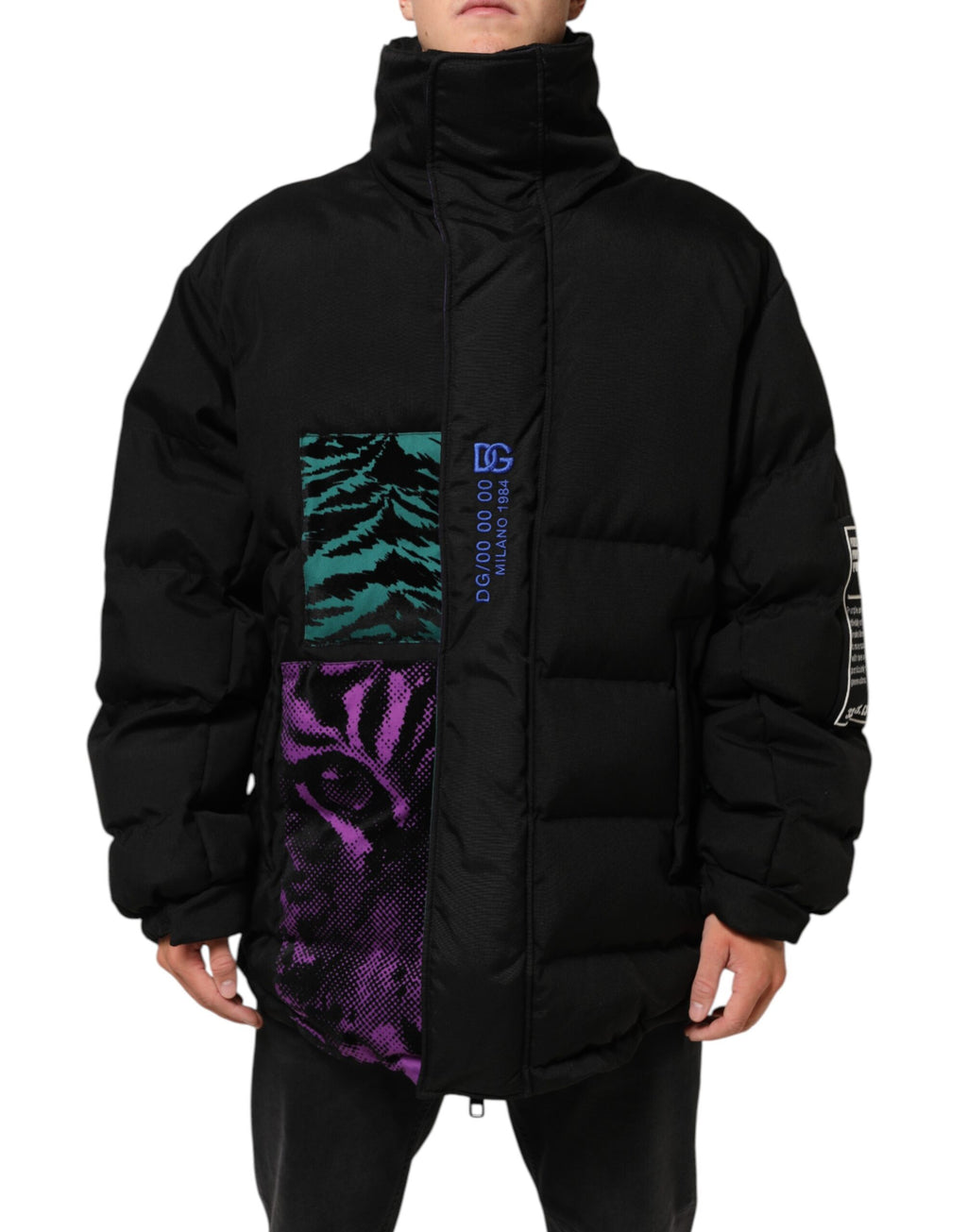 Veste matelassée noire en nylon pour homme de Dolce & Gabbana avec fermeture éclair complète, style élégant et moderne.