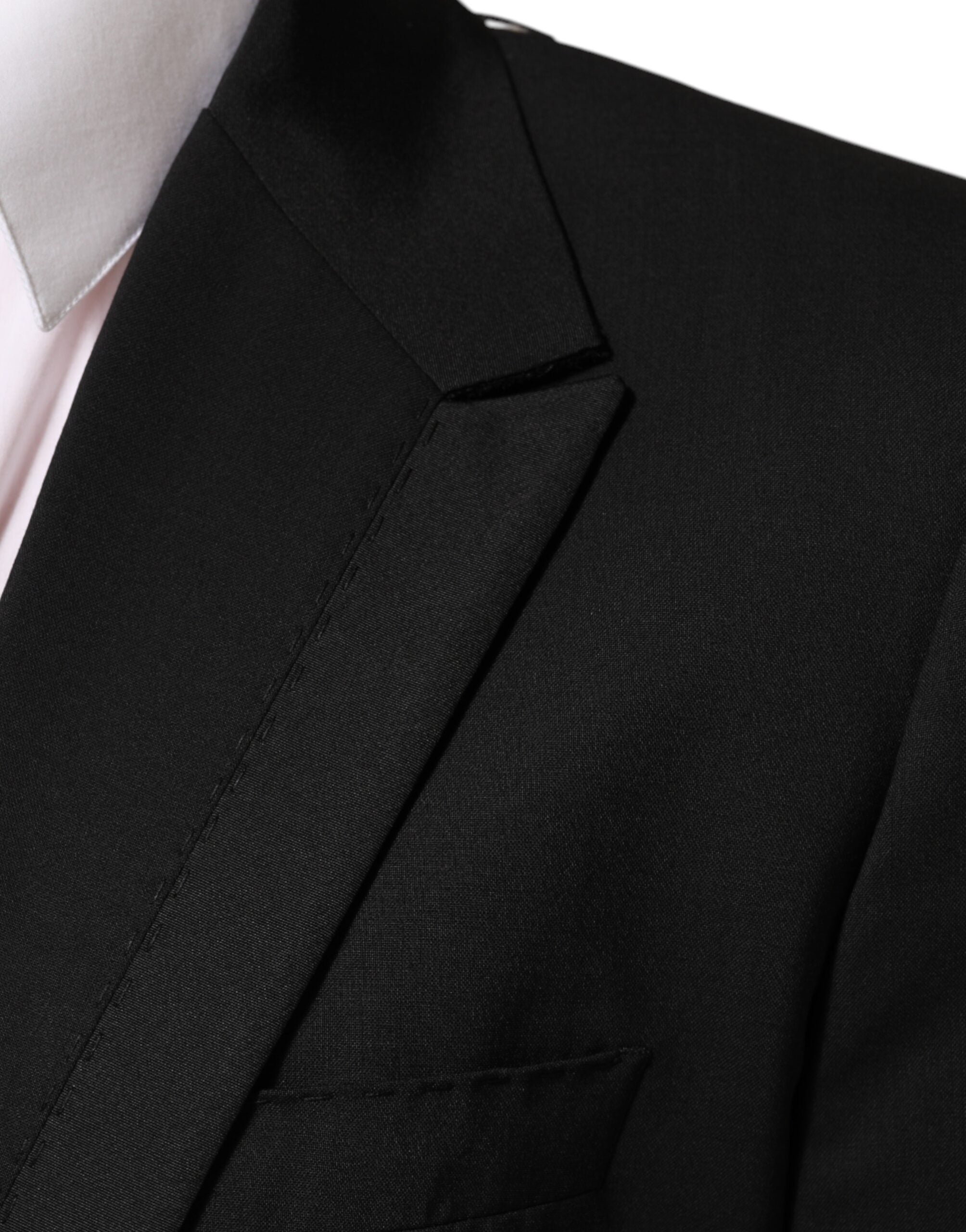 Costume homme Dolce & Gabbana en laine noire avec deux boutons, veste blazer élégante et sophistiquée.
