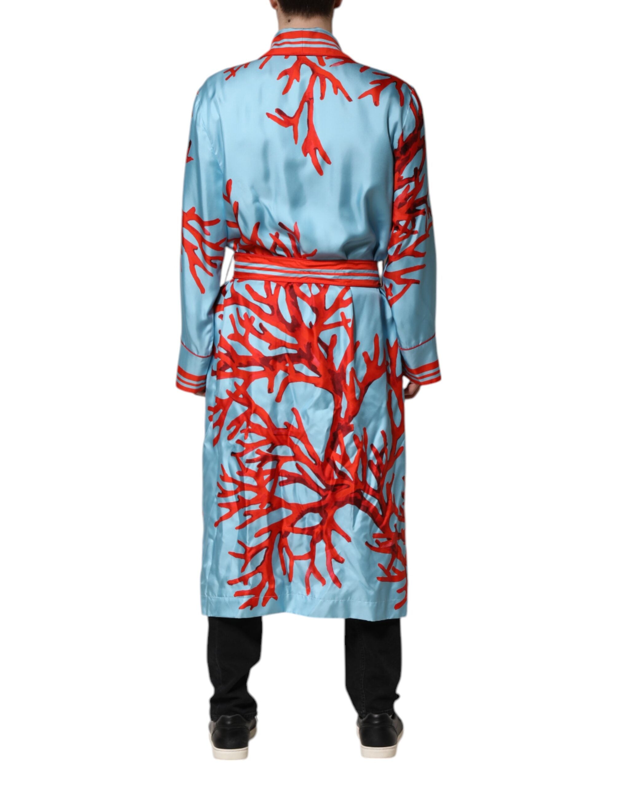 Robe courte Dolce & Gabbana bleu et rouge avec motif corail, enveloppante, coupe élégante, idéale pour une tenue sophistiquée.