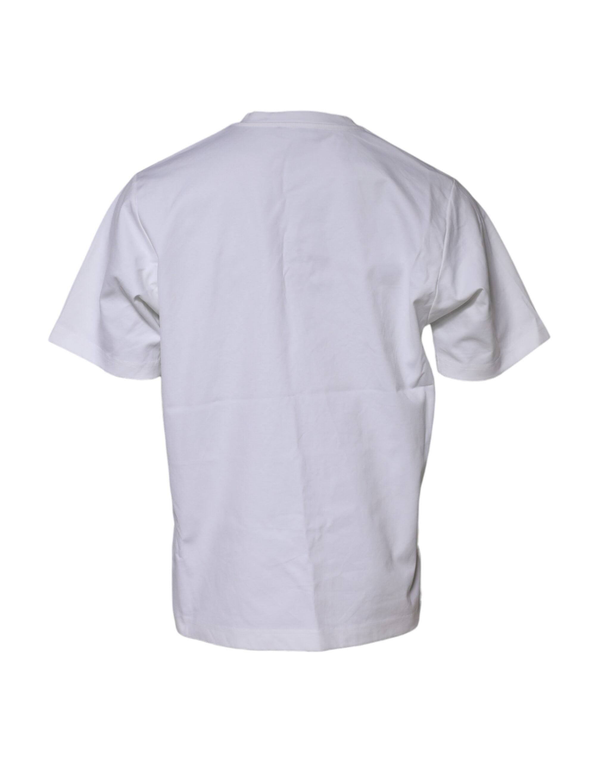 T-shirt blanc Dolce & Gabbana à manches courtes avec logo orné, mode élégante et détails sophistiqués visibles sur l'image.