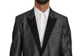 Costume deux pièces Dolce & Gabbana gris à motif pour homme, veste et pantalon élégants, style sophistiqué.