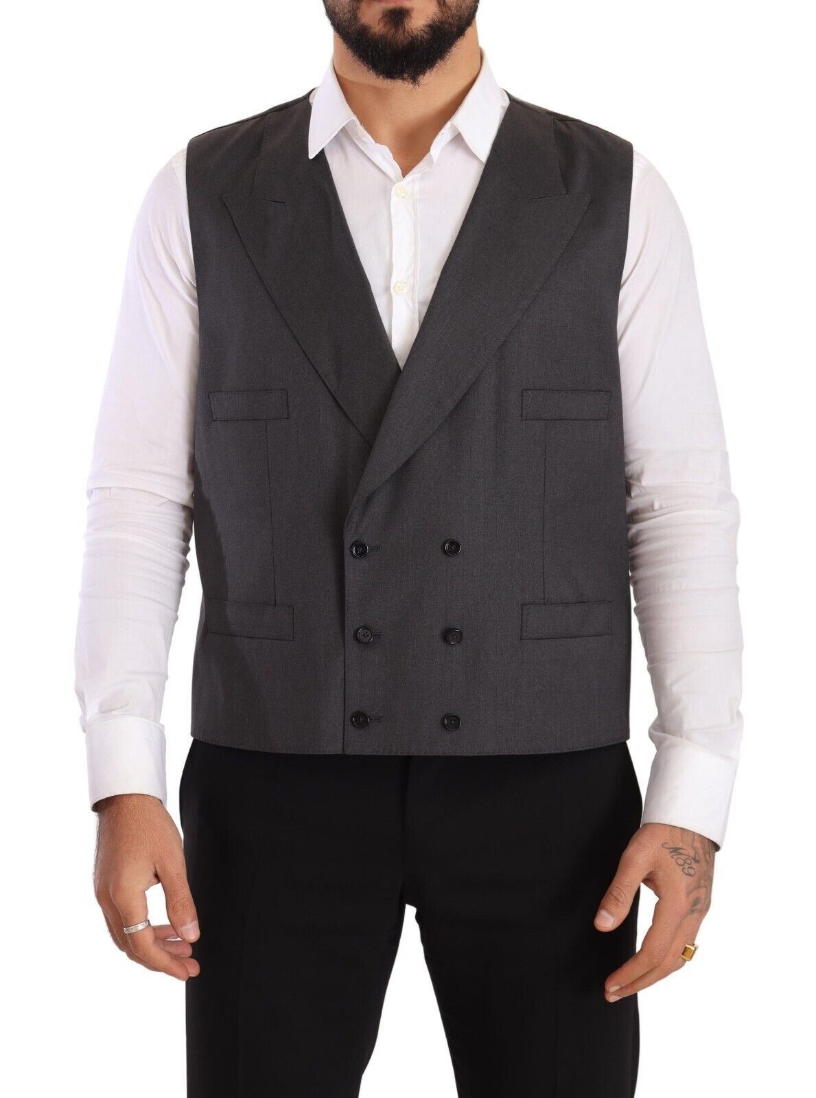 Costume deux pièces gris Dolce & Gabbana Sicilia avec blazer croisé à double boutonnage, élégance masculine sophistiquée.