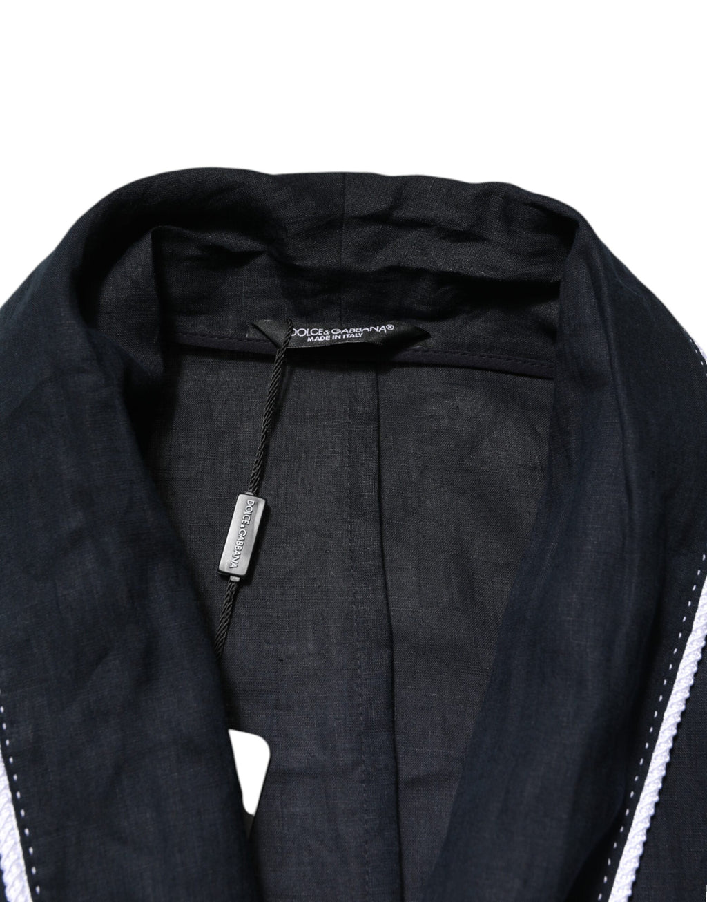 Veste blazer robe Dolce & Gabbana en bleu foncé avec broderie DG, élégante et sophistiquée, vue de face.