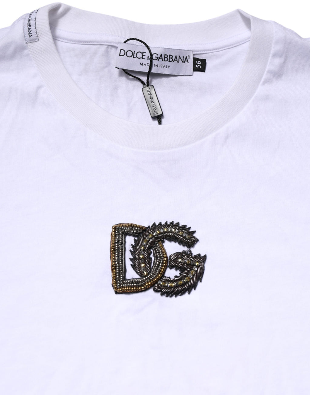 T-shirt blanc Dolce & Gabbana à col rond avec broderie logo Dolce & Gabbana visible sur le devant.