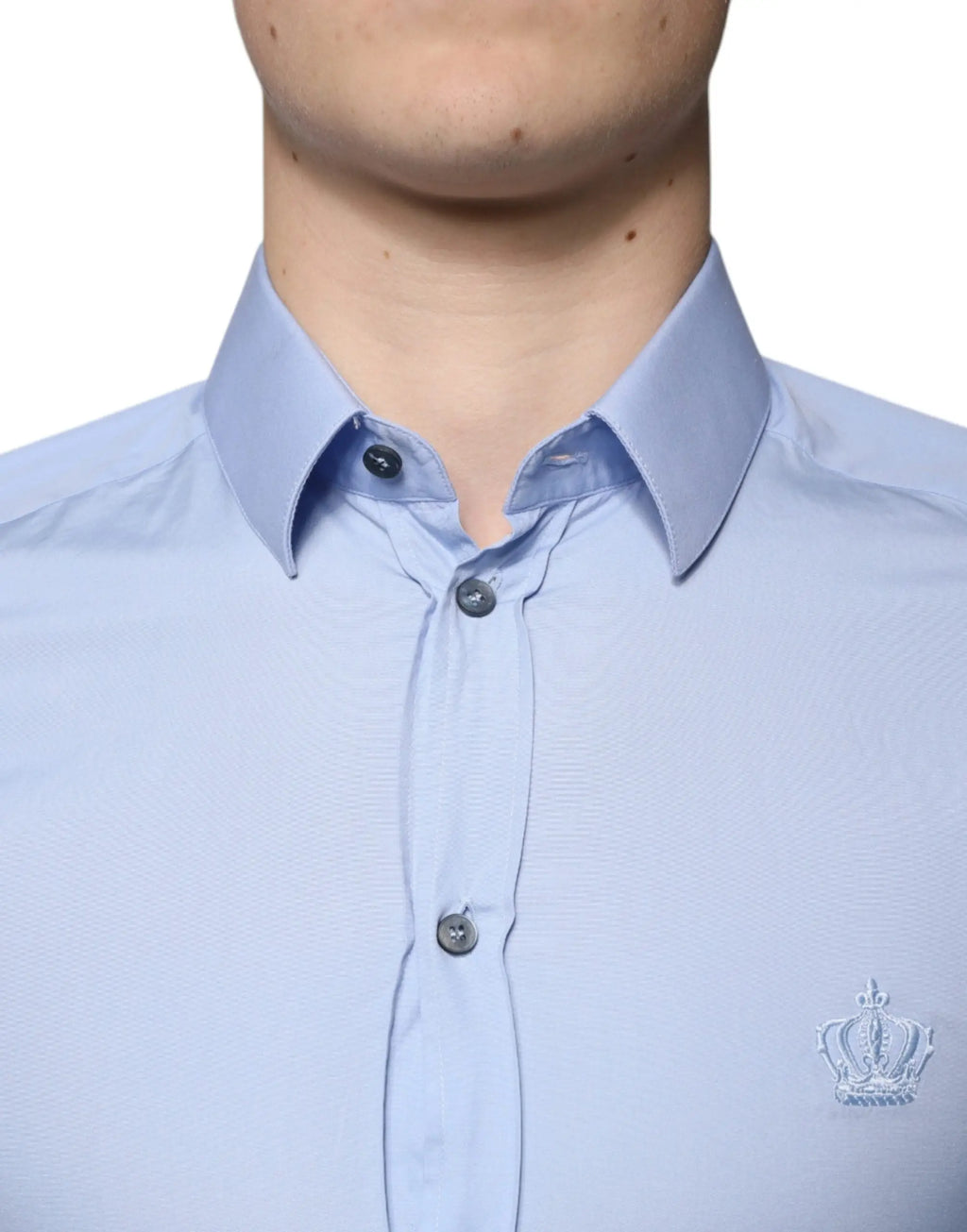 Chemise dolce & gabbana slim fit bleu clair en coton avec texture subtile et logo couronne brodé poitrine gauche