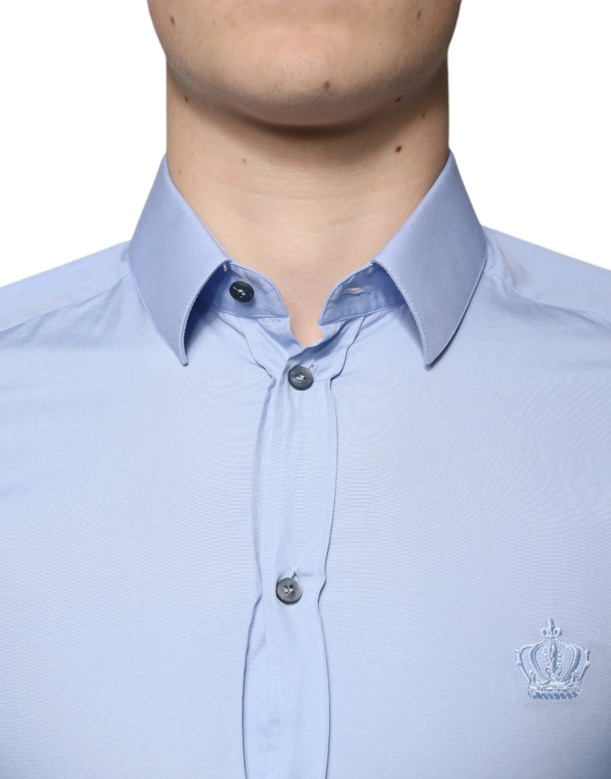 Chemise dolce & gabbana slim fit bleu clair en coton avec texture subtile et logo couronne brodé poitrine gauche