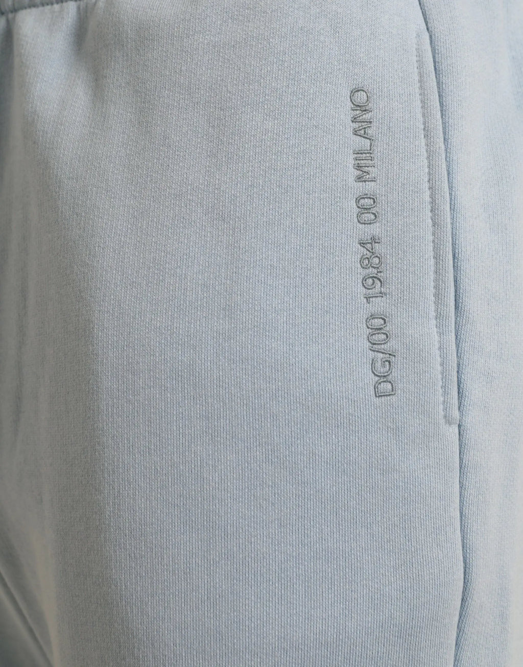 Pantalon de jogging homme dolce gabbana en coton bleu clair avec tissu gris clair texturé et logo brodé milano