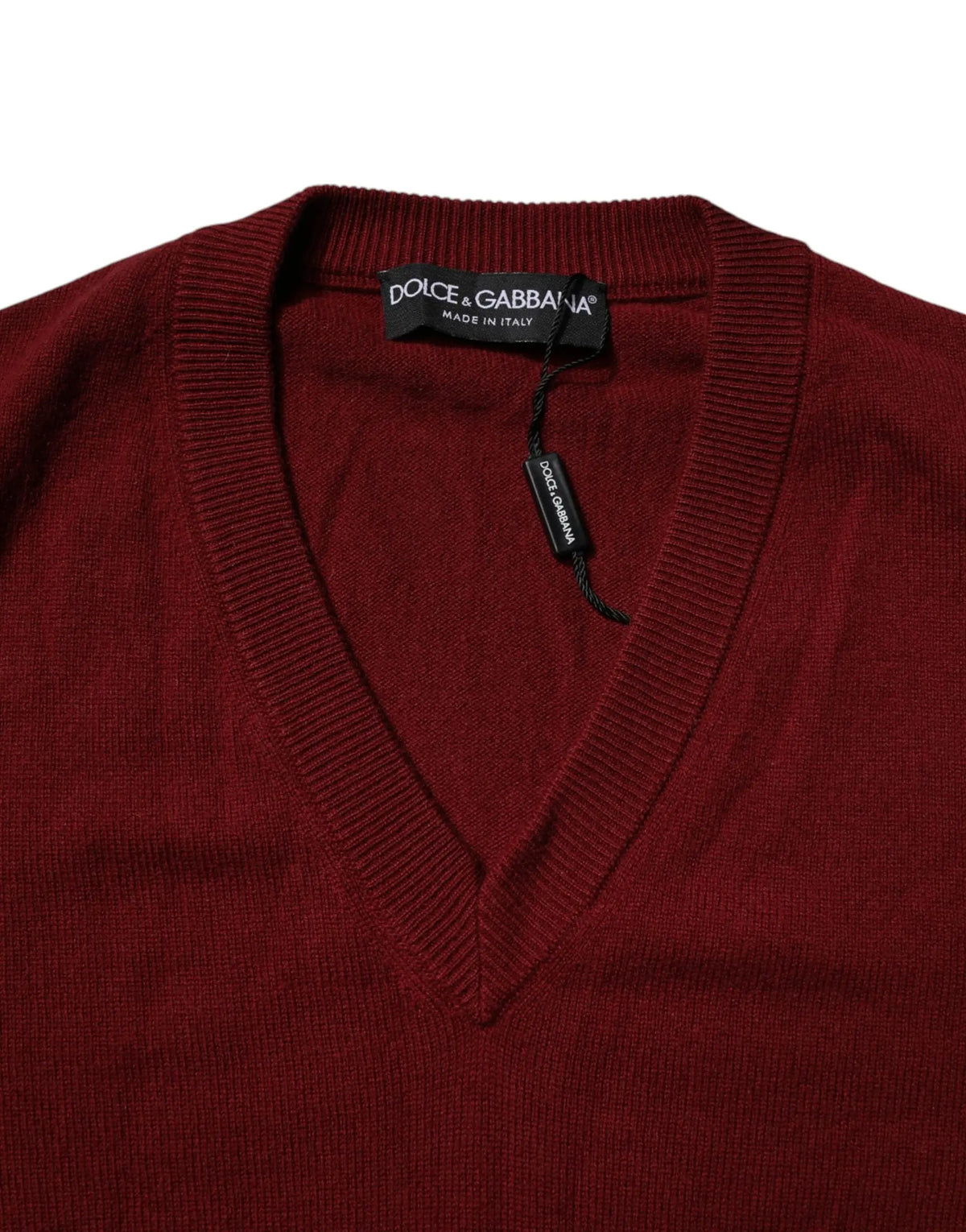 Pull over homme dolce & gabbana bordeaux en cachemire avec col en v et bord côtelé en maille fine