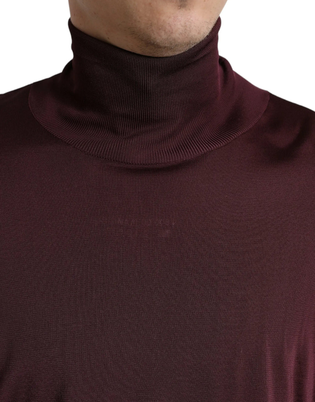 Pull-over col roulé en viscose bordeaux dolce & gabbana avec col côtelé et tissu finement tricoté lisse