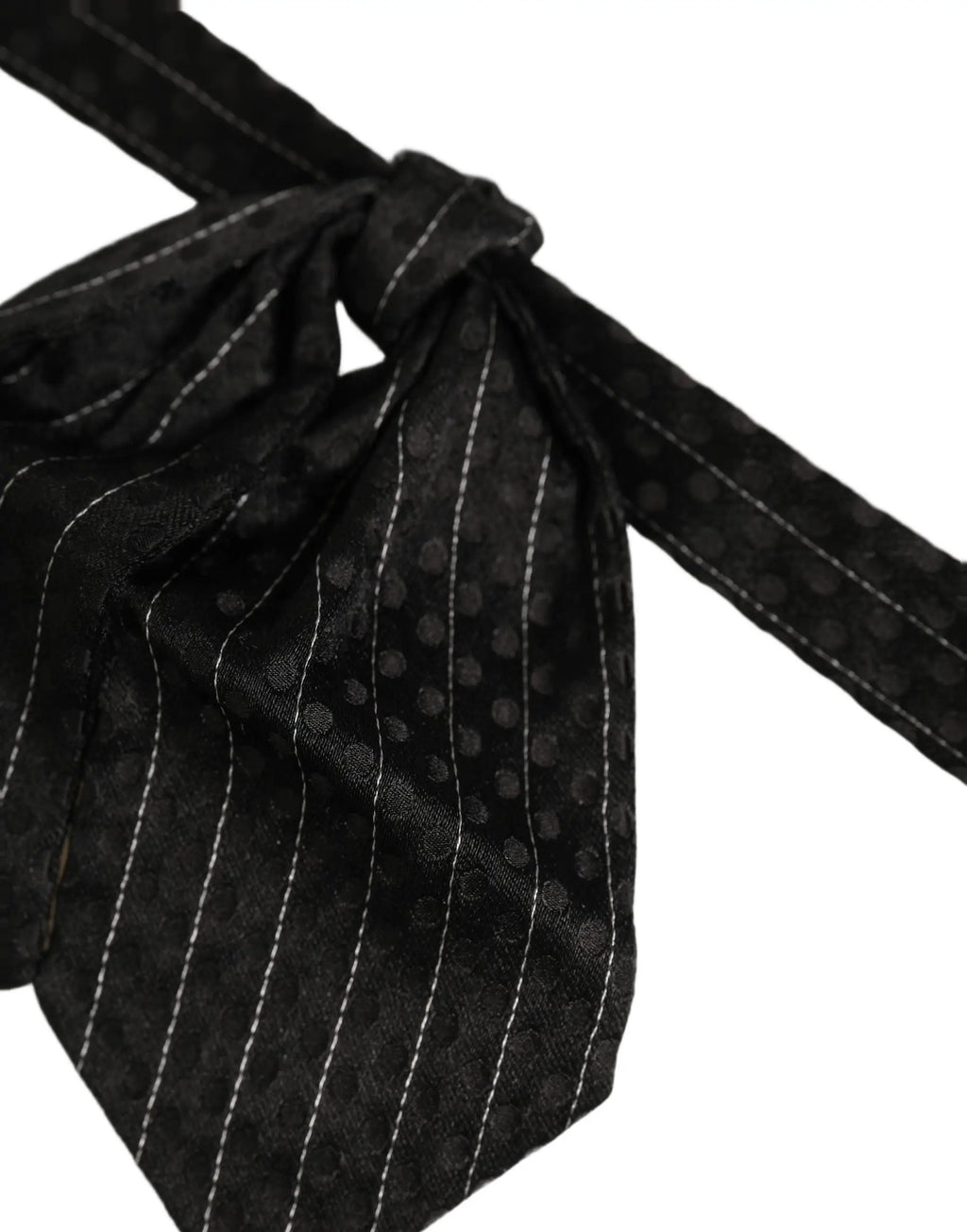 Dolce & gabbana homme noeud papillon en soie noire à fines rayures blanches ajustable avec texture pointillée élégante