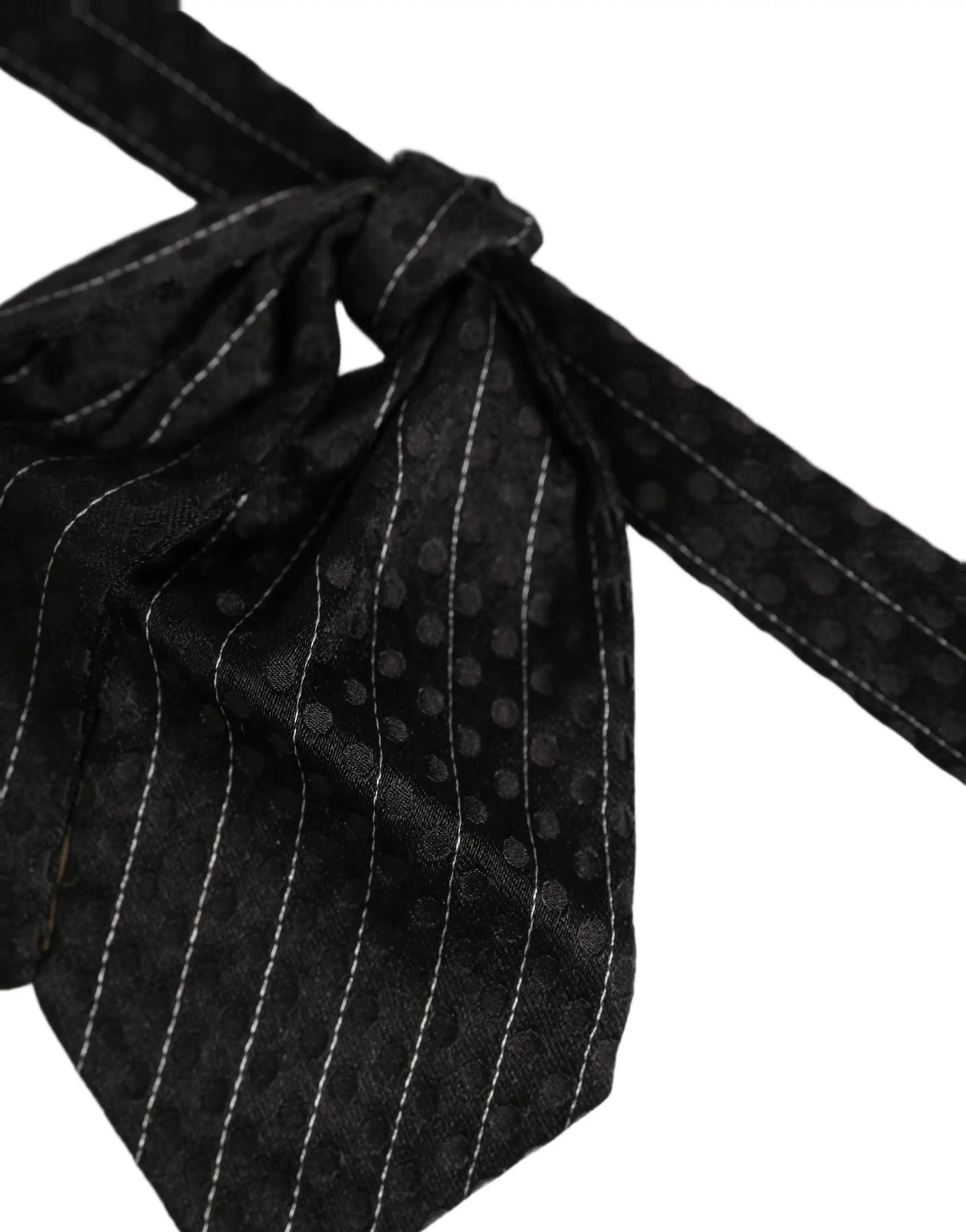 Dolce & gabbana homme noeud papillon en soie noire à fines rayures blanches ajustable avec texture pointillée élégante