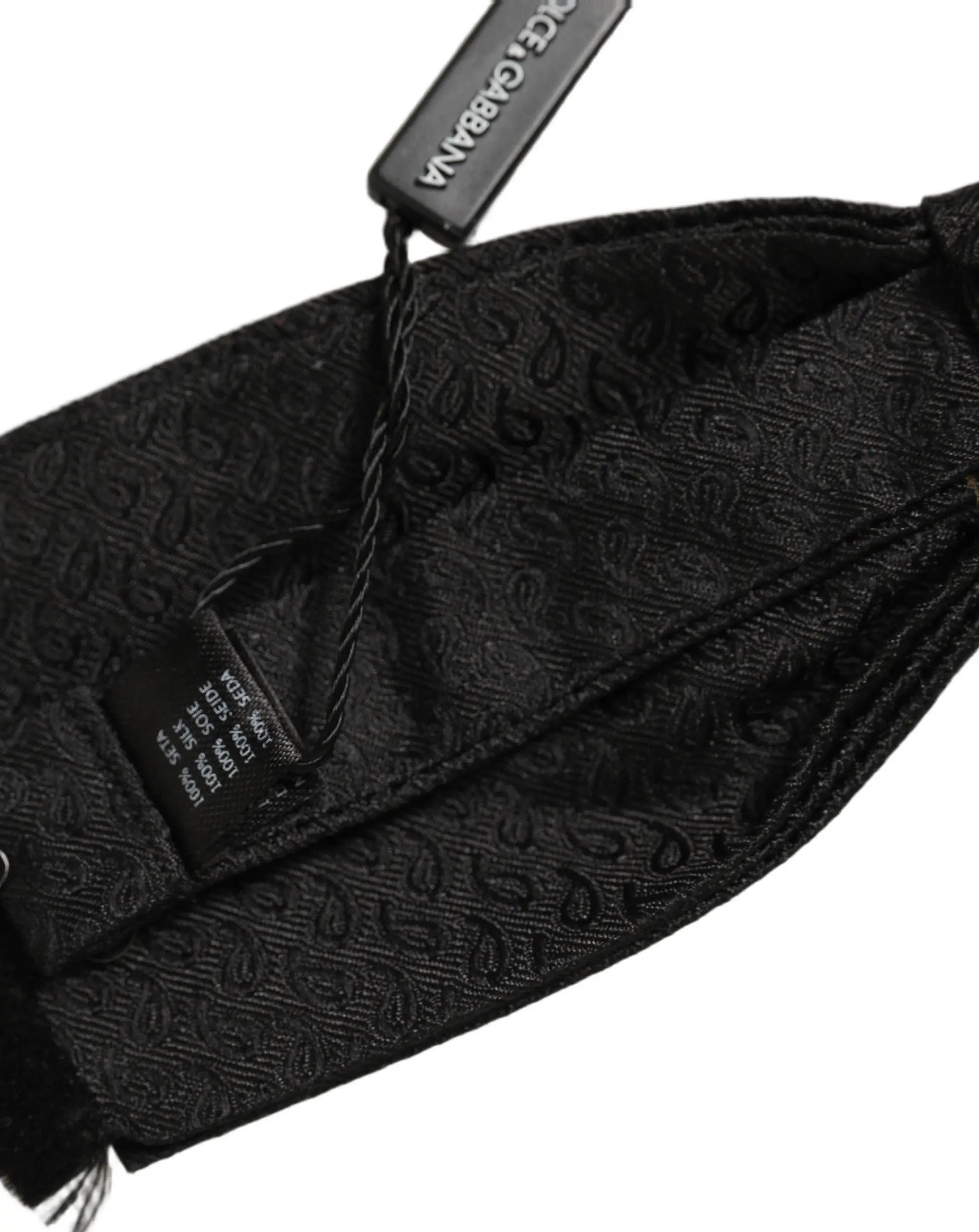 Dolce & gabbana noeud papillon réglable en soie 100 pour cent gris foncé avec motif paisley tissé subtil