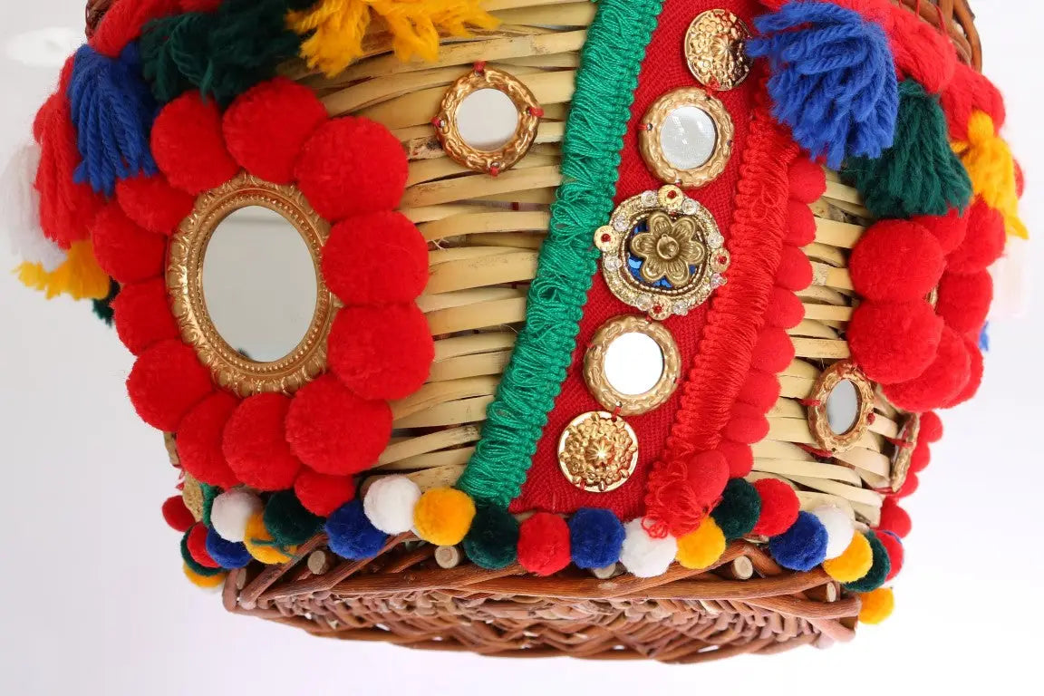 Dolce & gabbana sac en paille agnese multicolore avec pompons rouges, pampilles colorées et miroirs dorés ornés
