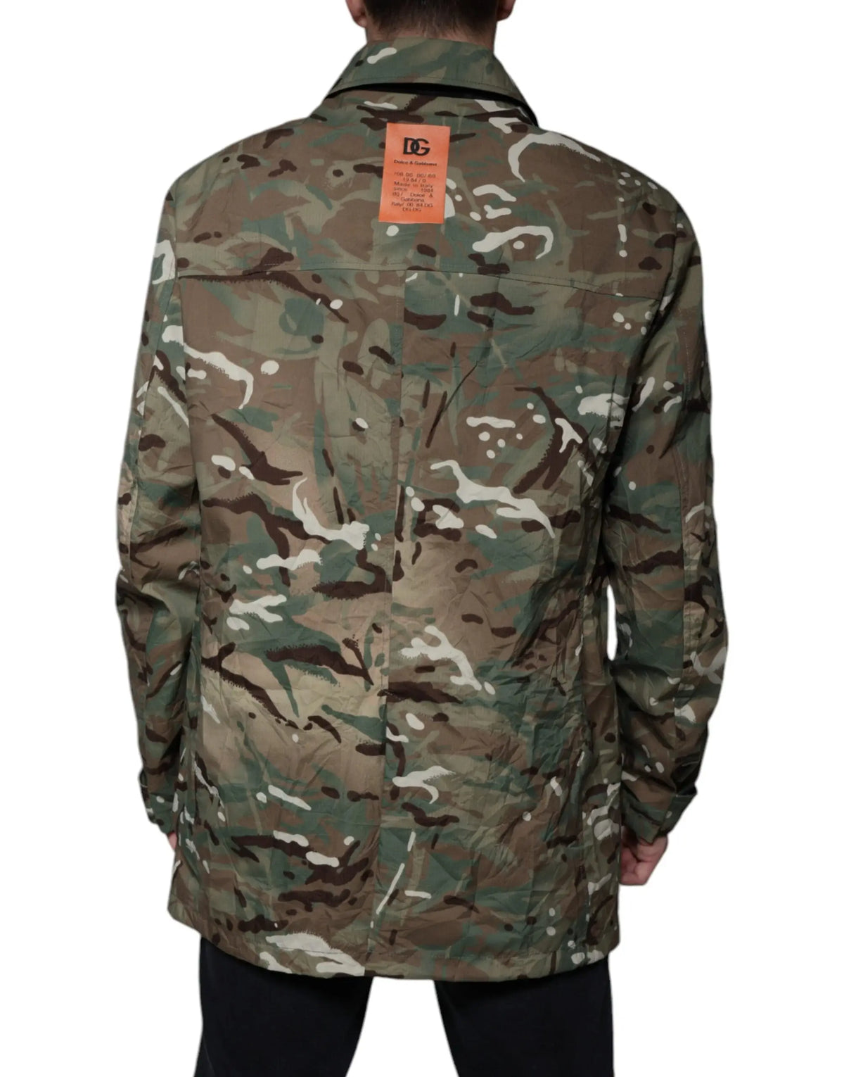 Veste dolce & gabbana camouflage multicolore avec col en tons verts, marron et beige pour un style urbain