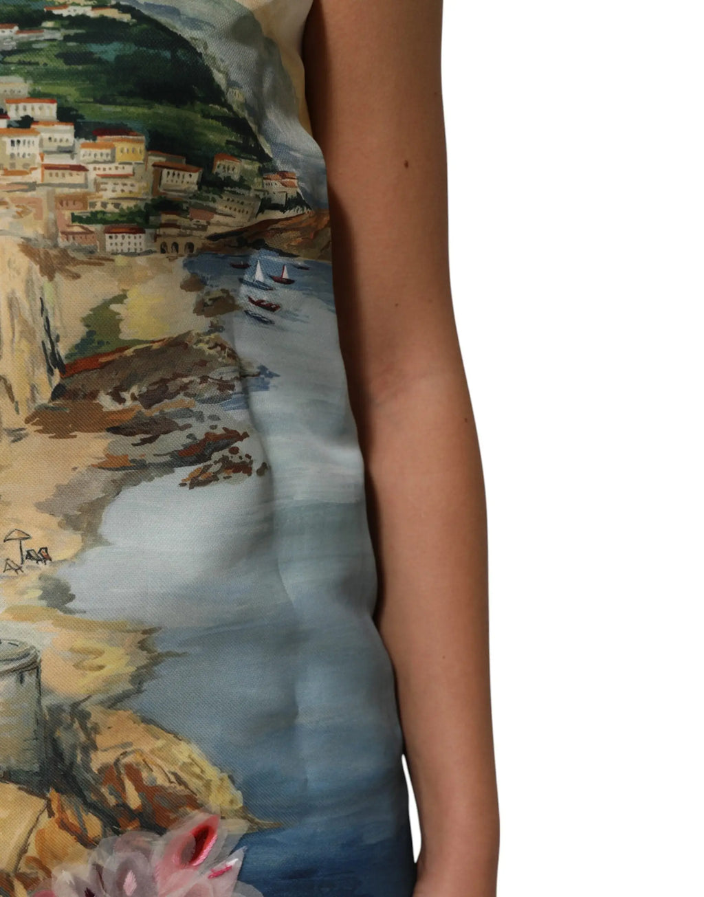 Robe courte dolce & gabbana multicolore avec cristaux et imprimé aquarelle de village côtier sur tissu léger sans manches