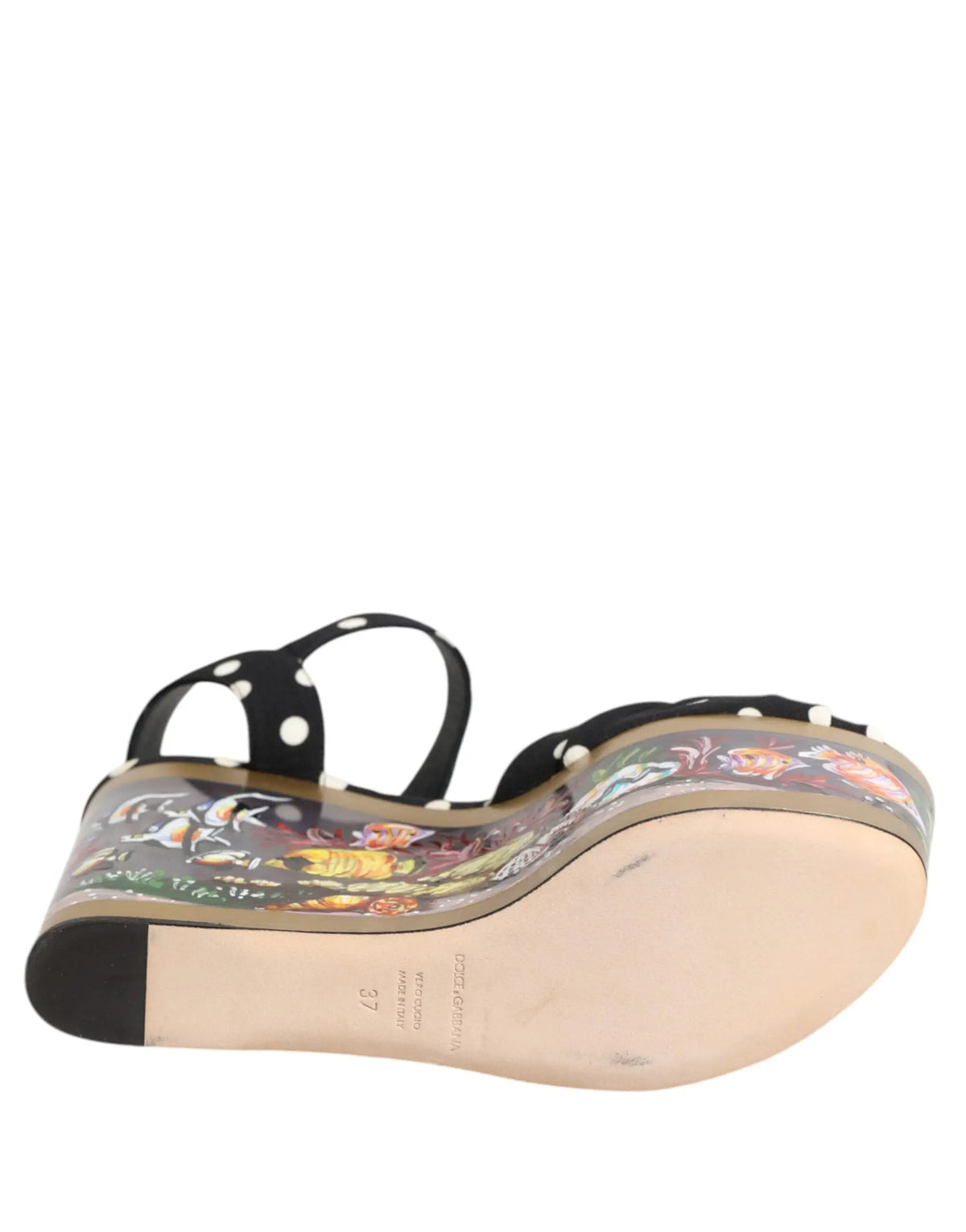 Sandales compensées dolce & gabbana noires avec motif poisson multicolore sur la semelle et pois blancs sur les brides