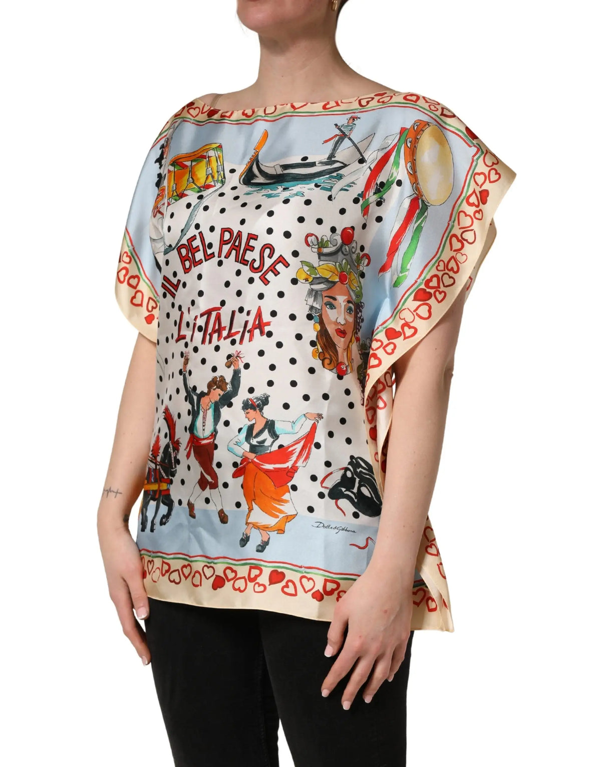 Blouse en soie dolce & gabbana bleu clair et crème avec imprimé italien coloré danseurs et instruments