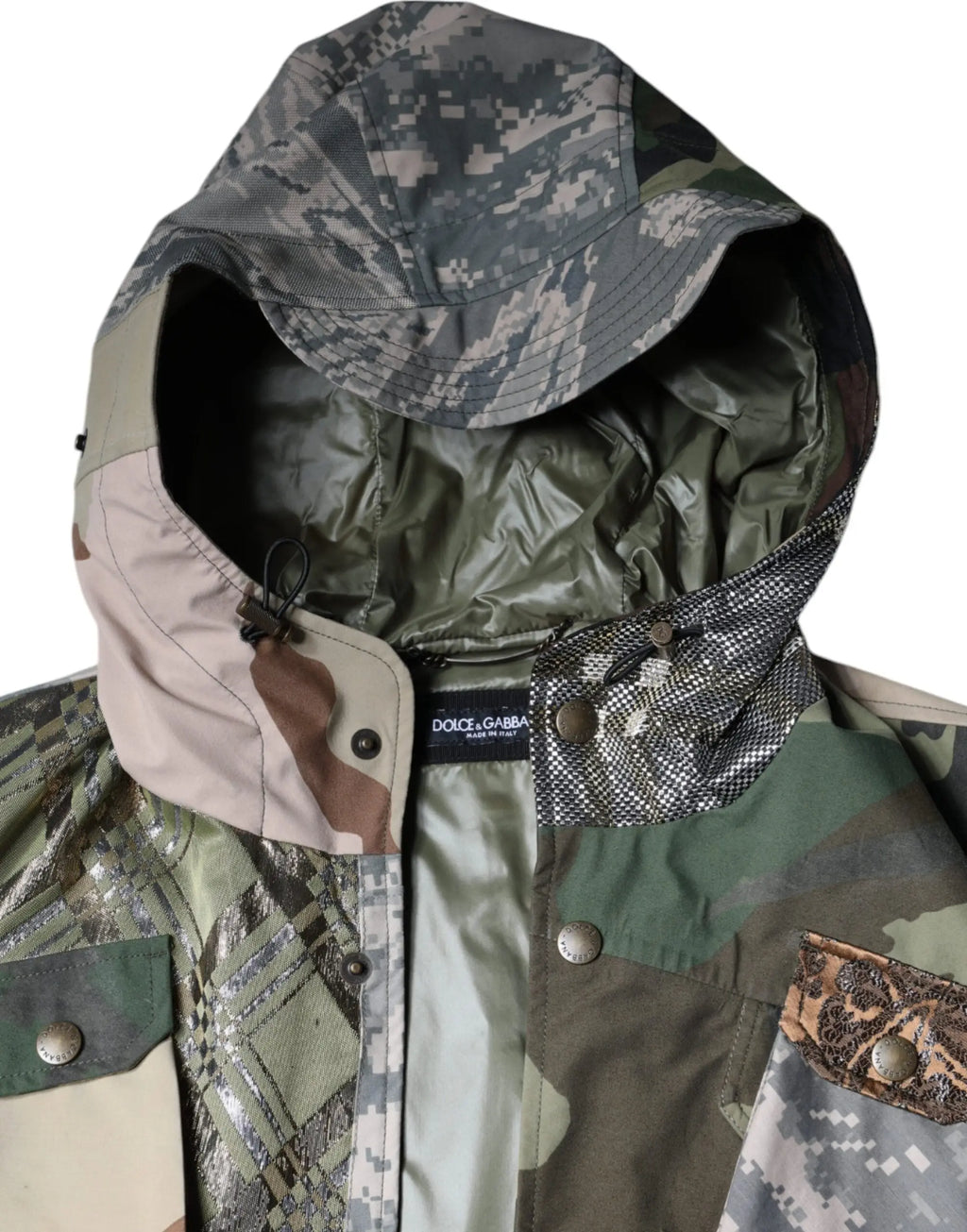 Dolce gabbana veste sans manches à capuche patchwork multicolore avec motif camouflage pixellisé olive gris beige
