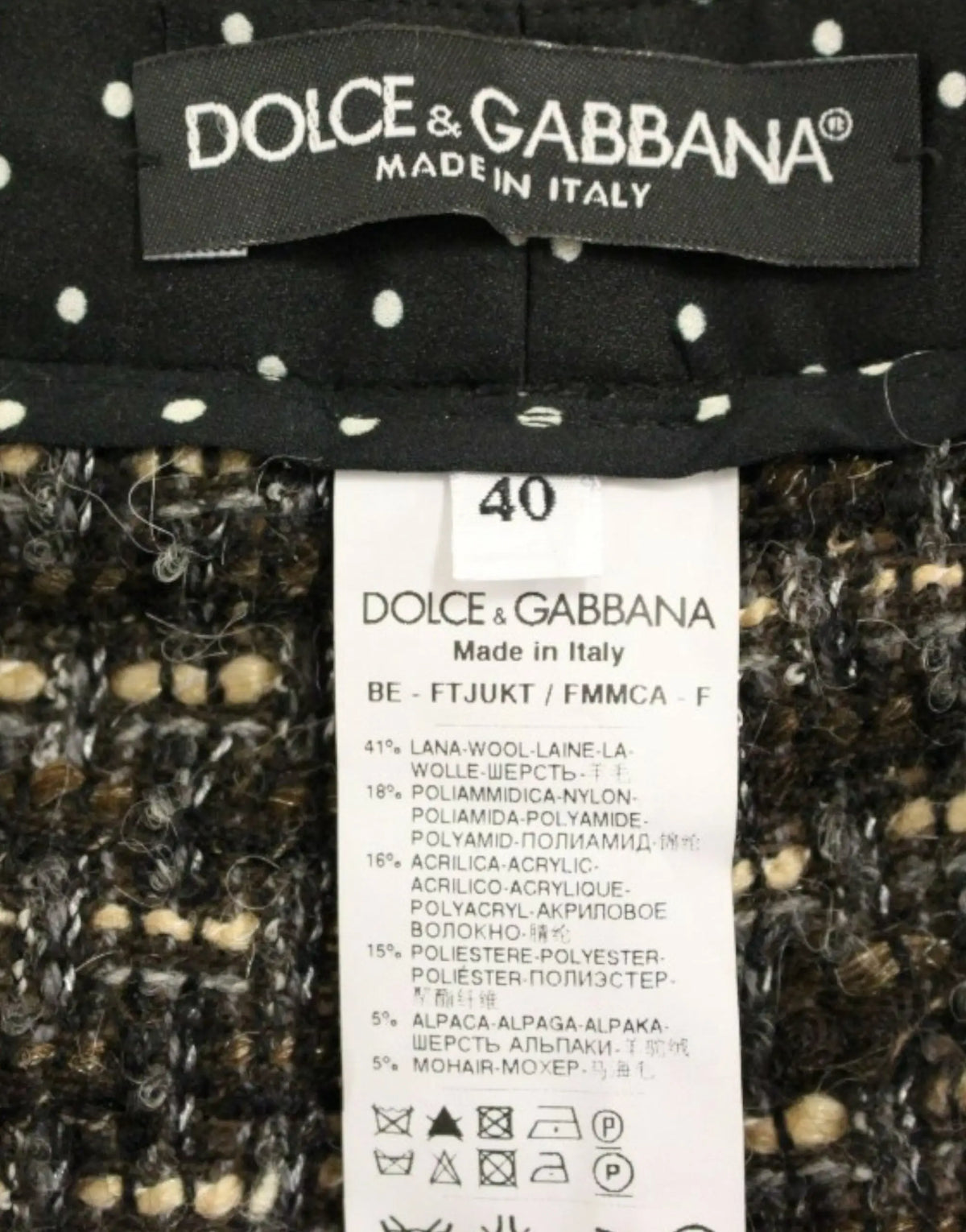 Étiquette noire dolce & gabbana à pois blancs sur short multicolore en laine taille 40 avec composition laine nylon polyester acrylique alpaga