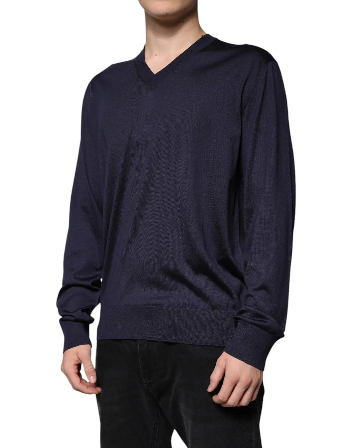 Pull-over dolce & gabbana bleu marine en soie avec col en v et motif texturé subtil manches côtelées