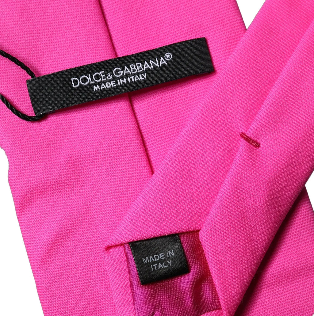 Cravate femme dolce gabbana rose néon en satin de soie ajustable en tissu texturé avec étiquette italienne