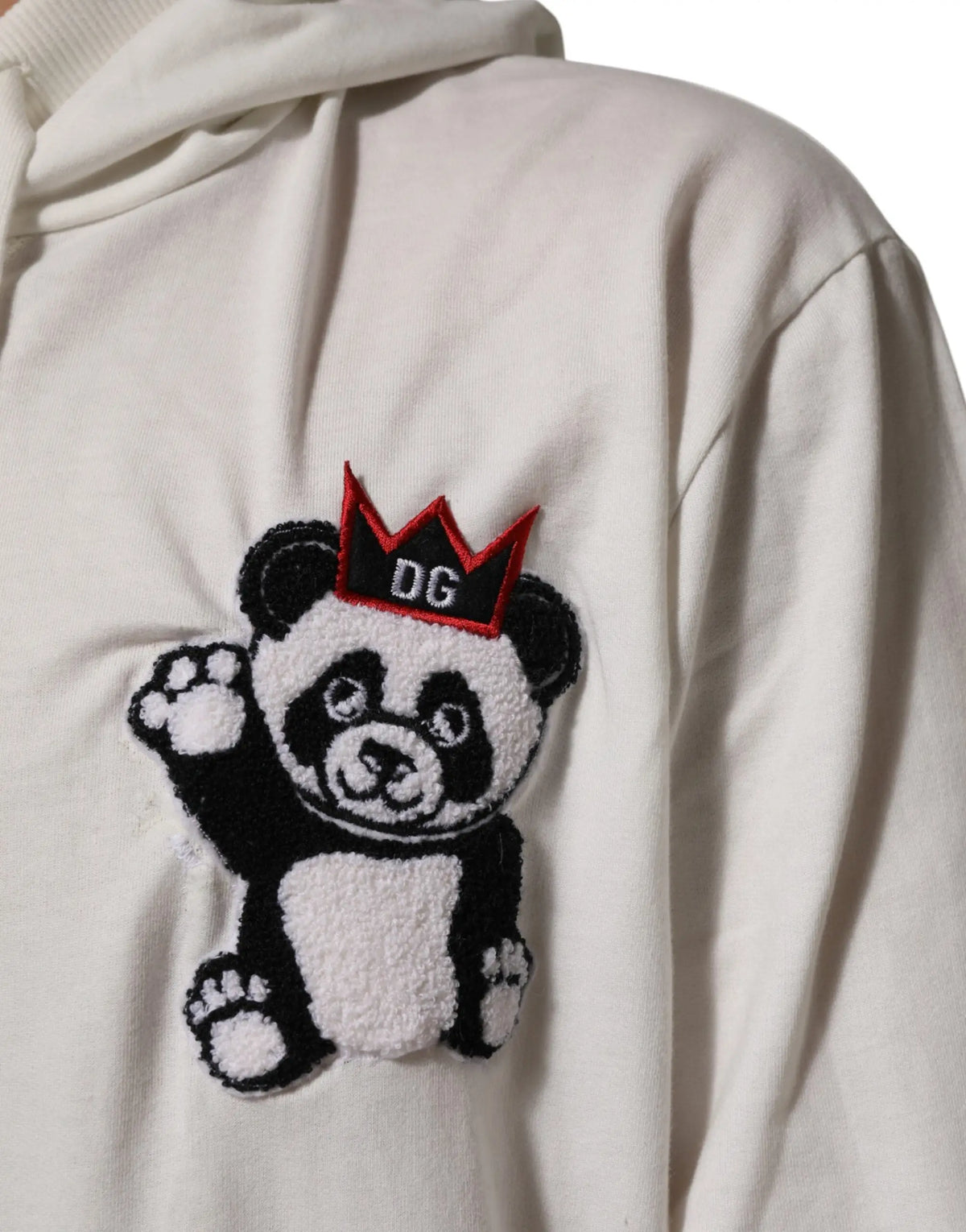 Dolce gabbana sweat à capuche en coton écru avec patch panda brodé en peluche et couronne rouge dg