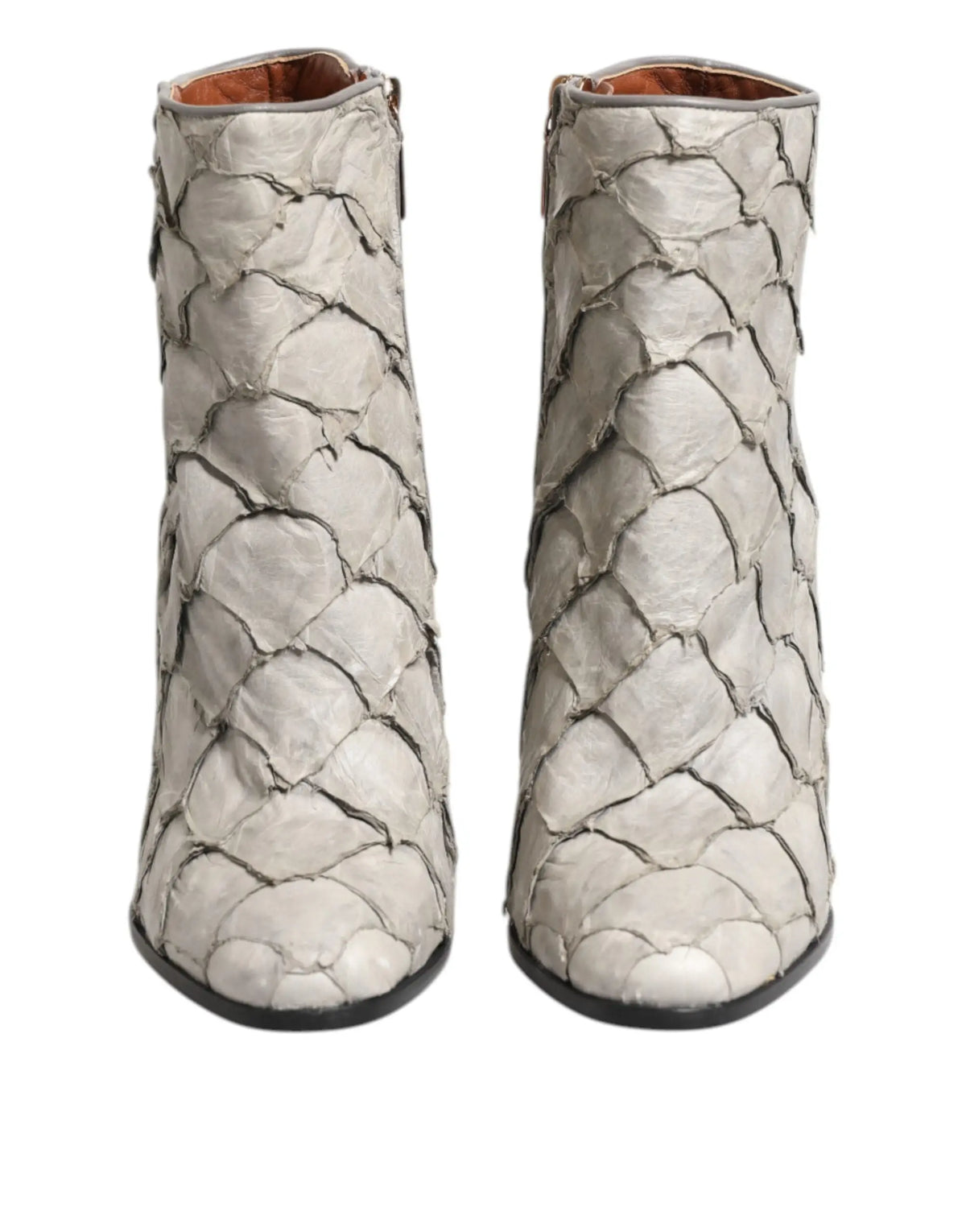 Dolce & gabbana off white leather heels ankle boots en cuir blanc avec motif serpent argenté et semelles noires