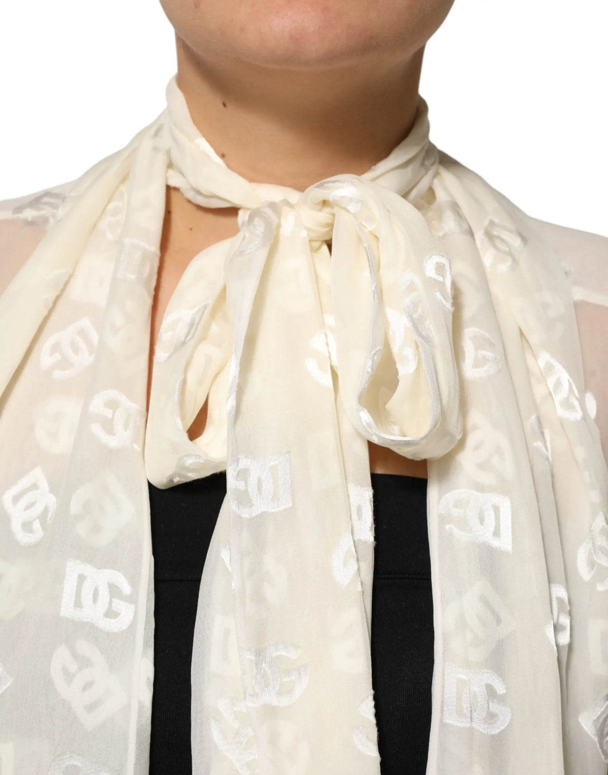 Écharpe en mousseline couleur crème avec logo entrelacé blanc dc nouée au cou pour dolce & gabbana off white logo monogram ascot collar top