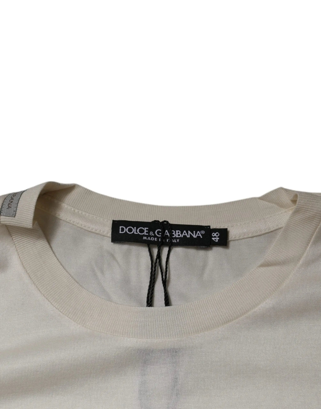 T-shirt dolce & gabbana en soie écru col rond manches courtes avec étiquette noire au col