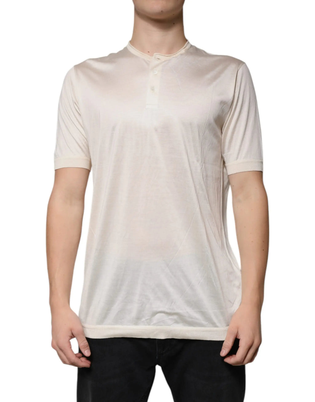 T-shirt dolce gabbana off white en soie crème avec manches courtes et patte de boutonnage élégante