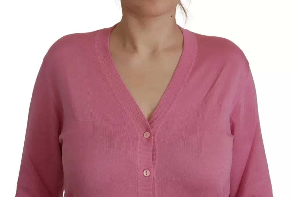 Cardigan dolce & gabbana rose en soie 100 pour cent à manches longues col en v avec boutons assortis