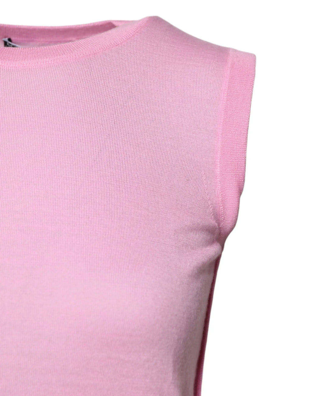 Un débardeur en cachemire rose doux dolce gabbana avec encolure ronde et sans manches en maille