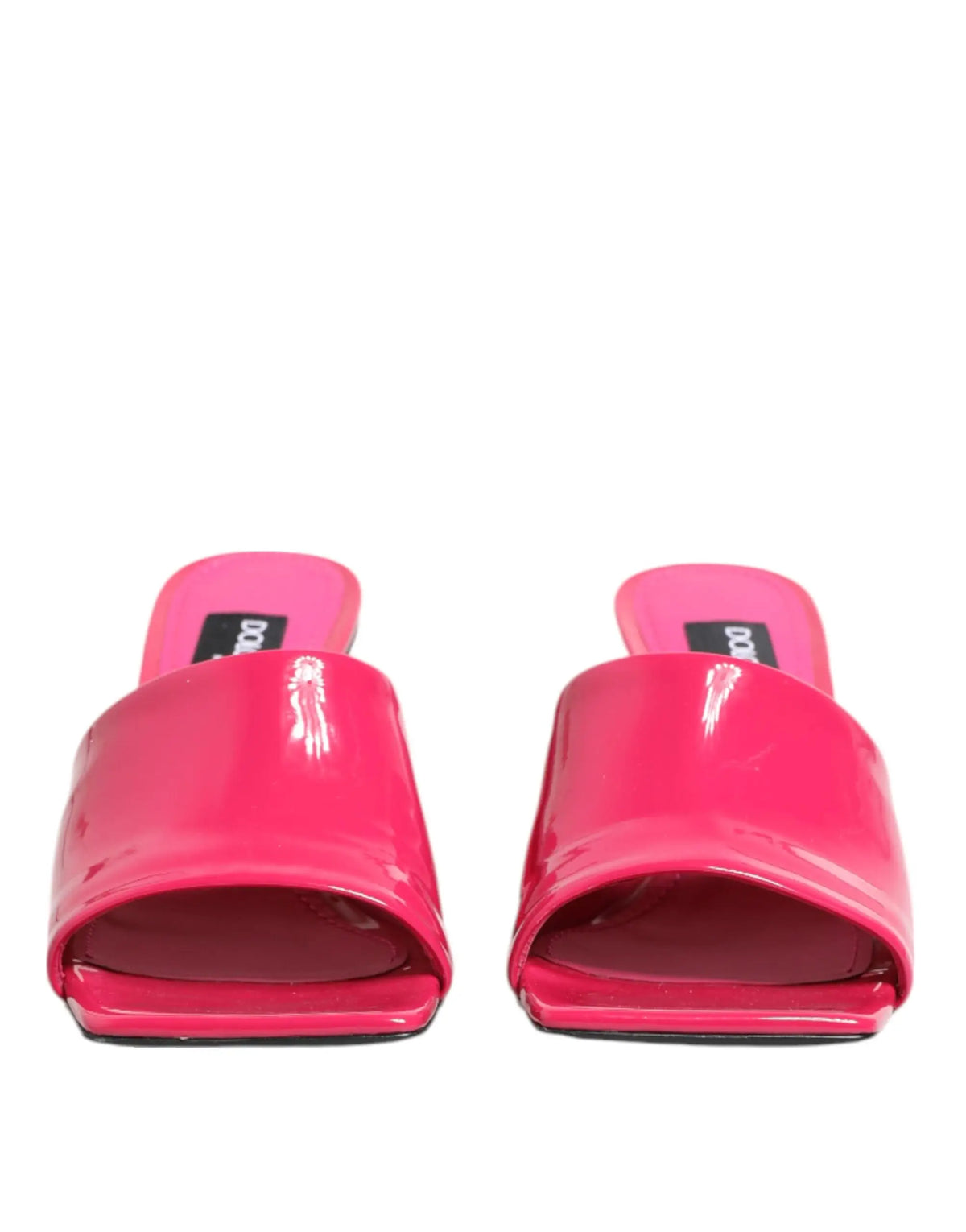 Mules dolce & gabbana en cuir verni rose vif à talon bloc ouvert avec design minimaliste et bout carré