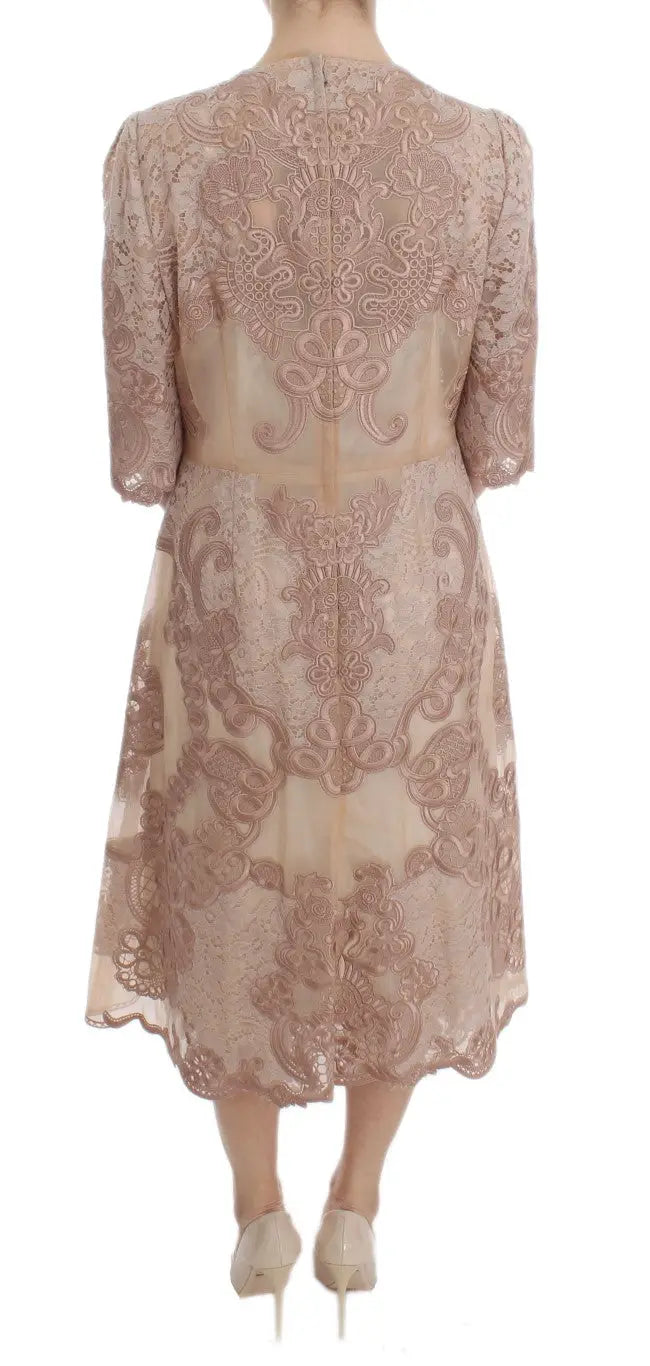 Robe beige délicate en dentelle Dolce & Gabbana avec broderie florale et manches trois quarts en soie rose