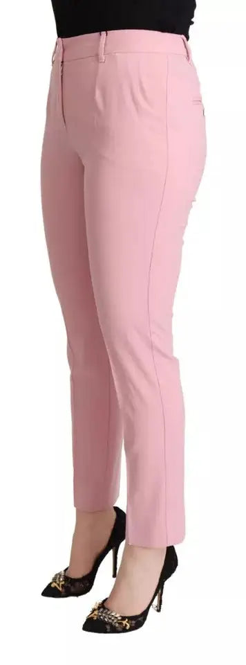 Pantalon tapered en laine rose de dolce & gabbana avec coupe droite élégante et plis subtils à la taille