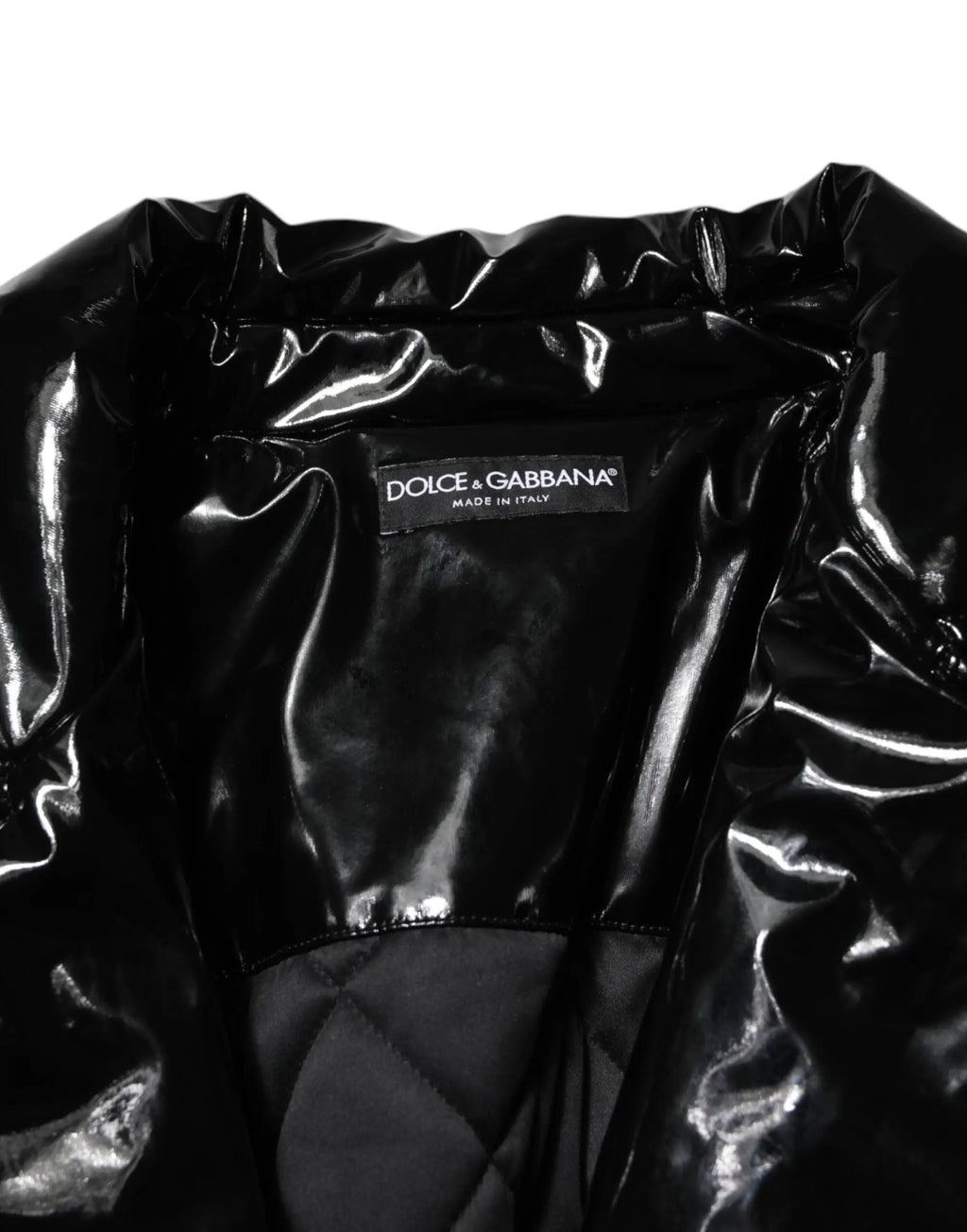 Manteau matelassé noir dolce gabbana en polyester avec doublure intérieure en cuir verni brillant