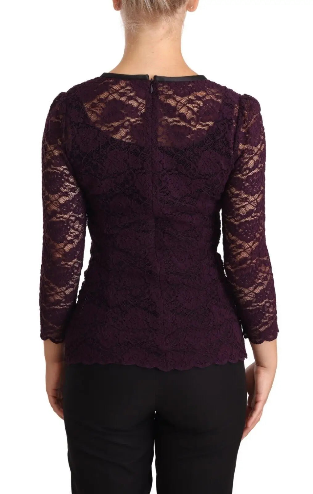 Dolce & gabbana blouse en dentelle violet profond avec manches trois quarts et ourlet en feston