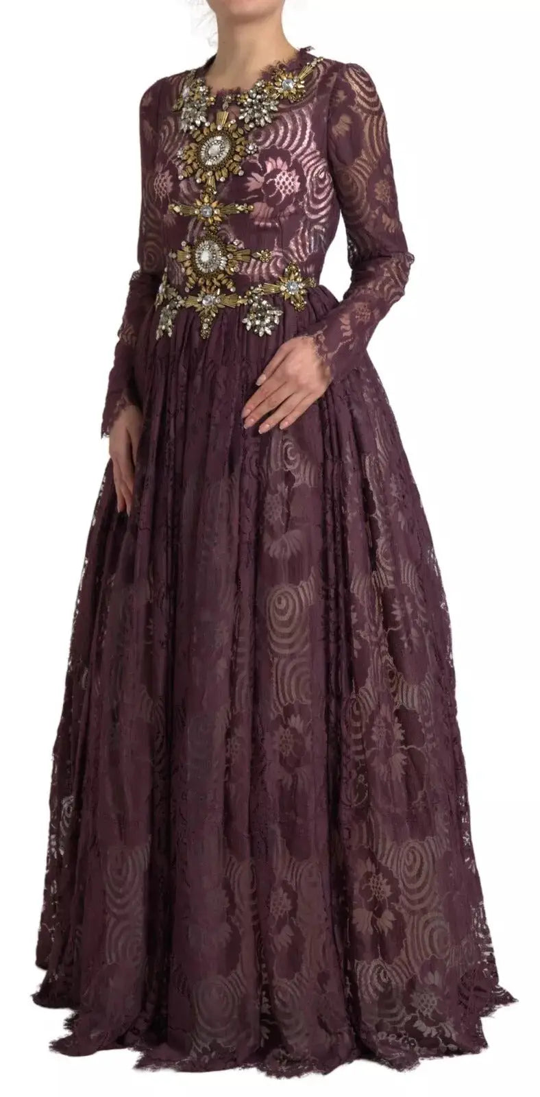 Robe longue en viscose violette dolce & gabbana avec broderies dorées et perles sur le col et la taille