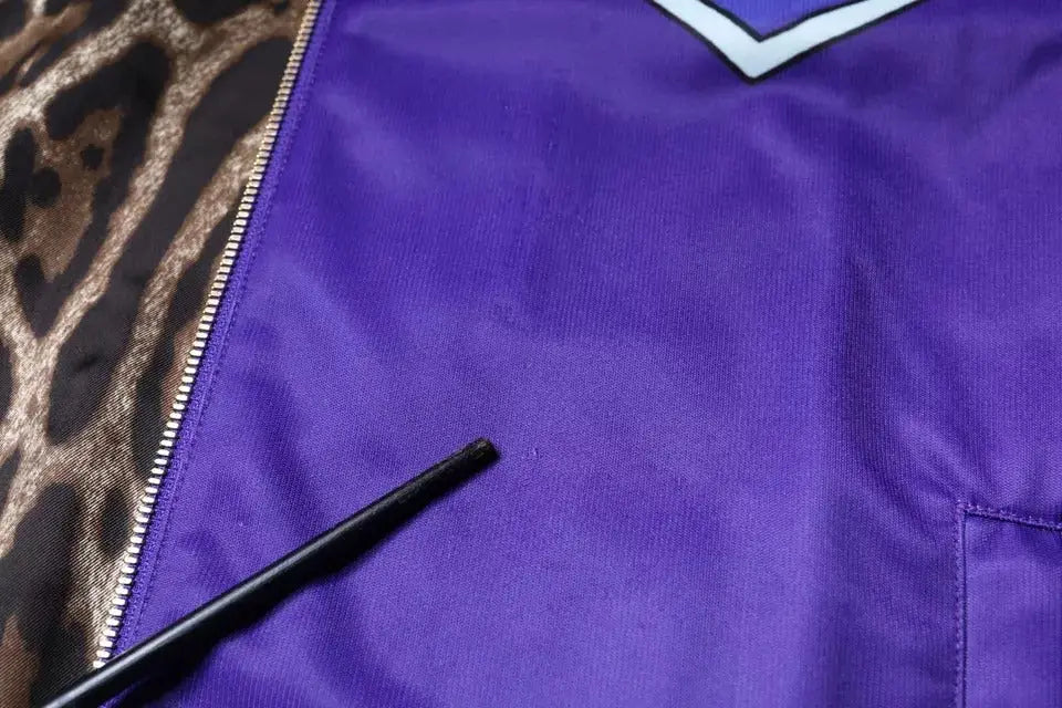Dolce & gabbana bomber violet en nylon avec fermeture éclair argentée et col bordé de blanc année du cochon