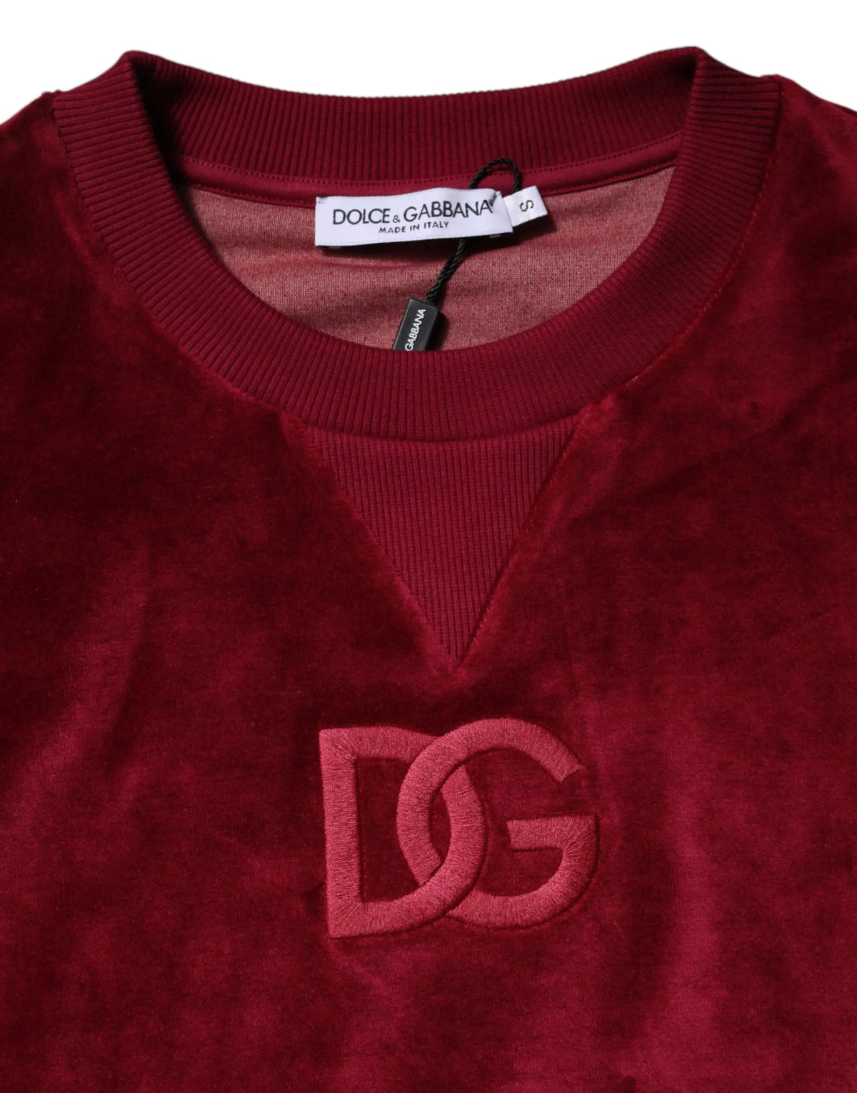 Sweatshirt dolce & gabbana en velours de coton rouge bordeaux avec logo dg brodé assorti sur la poitrine