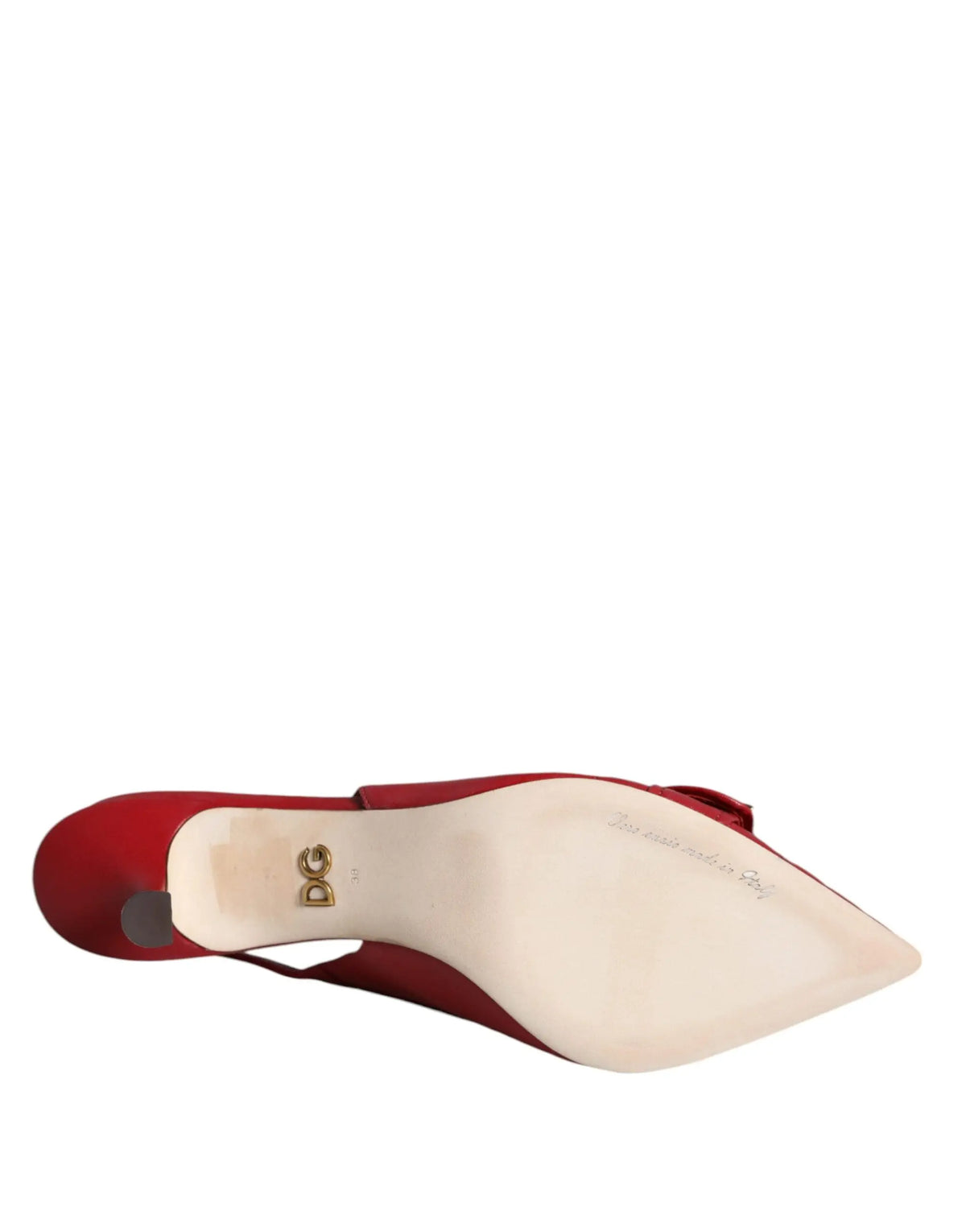 Talons mule rouges en satin dolce & gabbana avec logo dg doré sur la semelle intérieure en cuir devotion