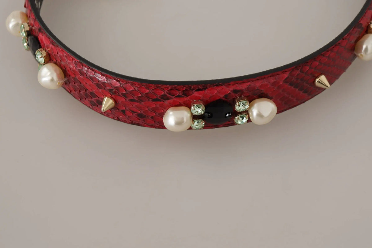 Dolce & gabbana bandoulière rouge en cuir exotique avec imprimé serpent ornée de perles crème onyx noir et pointes dorées
