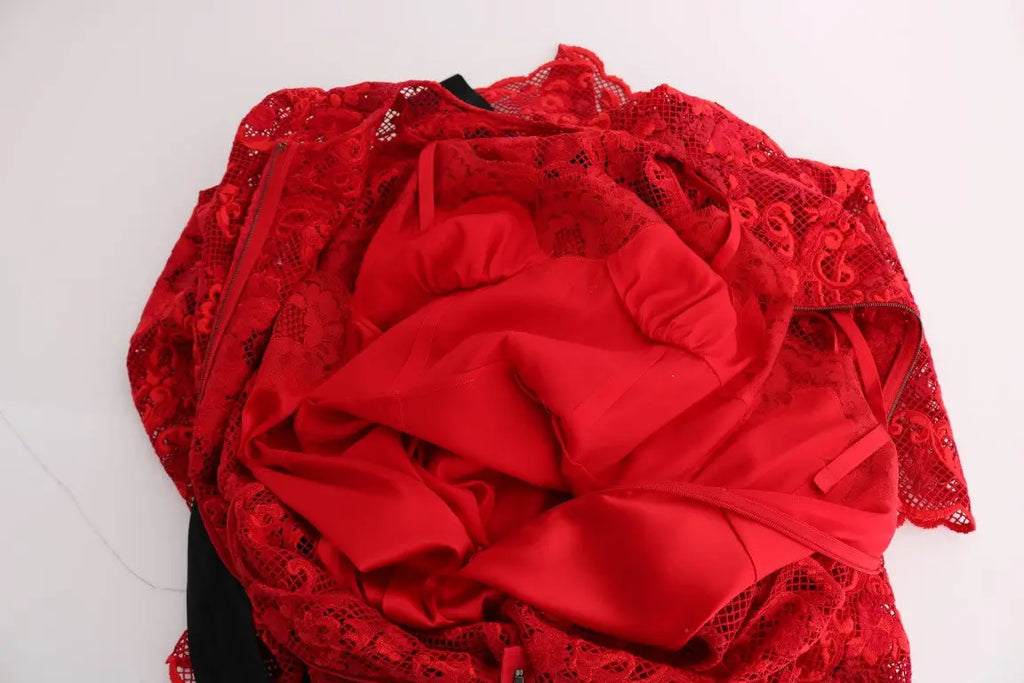 Robe longue épouse rouge dolce & gabbana en dentelle avec doublure satin et broderie florale détaillée