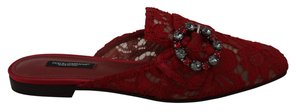 Mule slip-on dolce & gabbana en dentelle rouge avec embellissement circulaire en cristal pour femme
