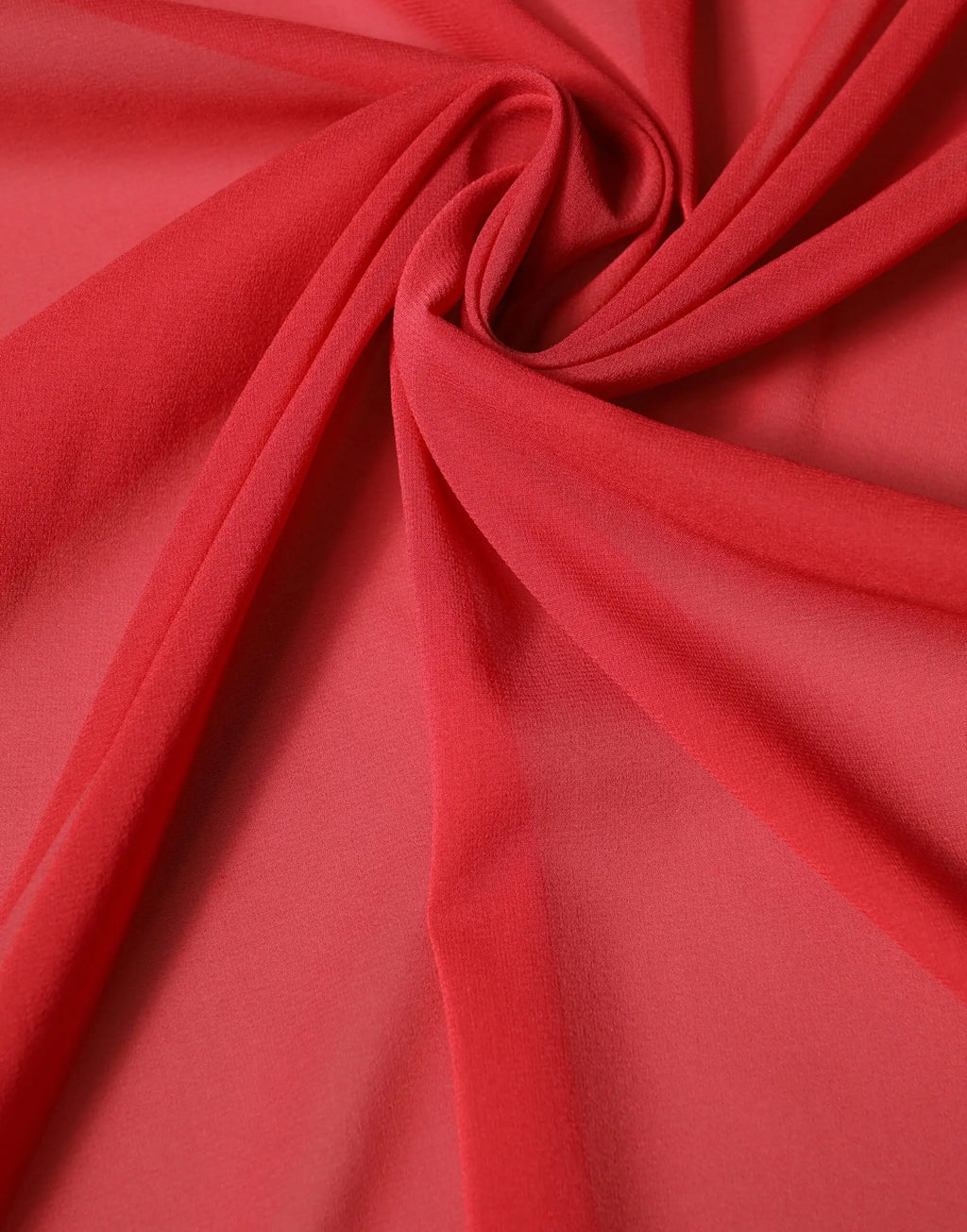 Foulard col rouge en soie dolce & gabbana avec une texture lisse et un léger éclat aux plis doux